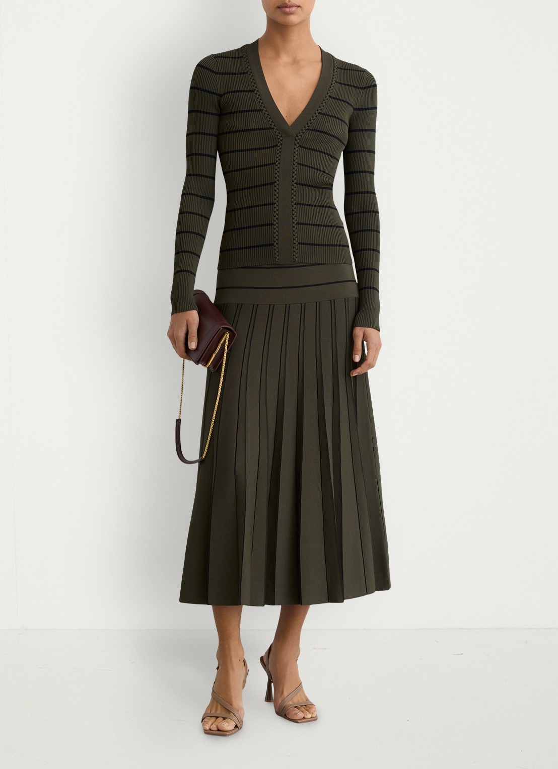 Reiss Lauralee ribgebreid trui met streepprint  - voorkant 2 khaki
