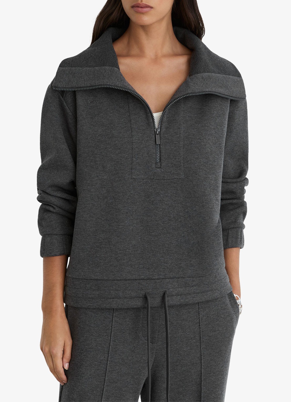 Reiss Layla sweater van wol en lyocell met halve rits - detail 3 donkergrijs