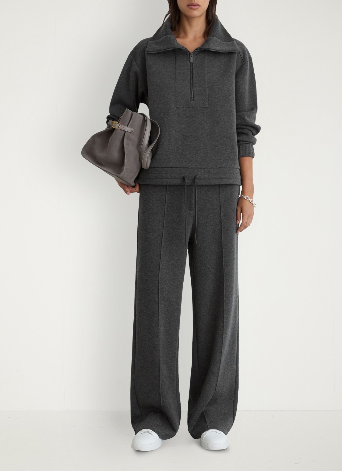 Reiss Layla sweater van wol en lyocell met halve rits - voorkant 2 donkergrijs