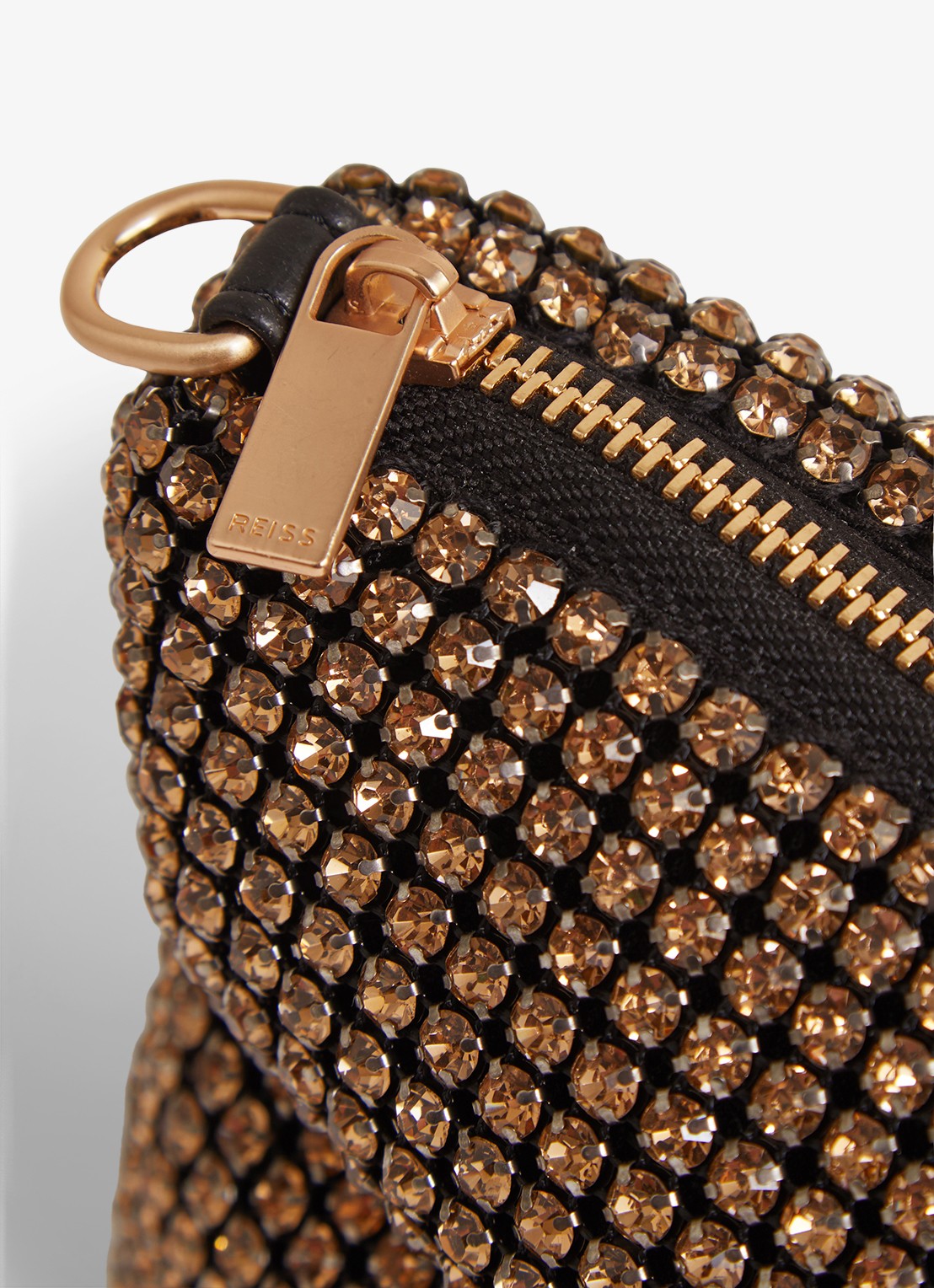 Reiss Leah schoudertas met studs  - detail 3 goud