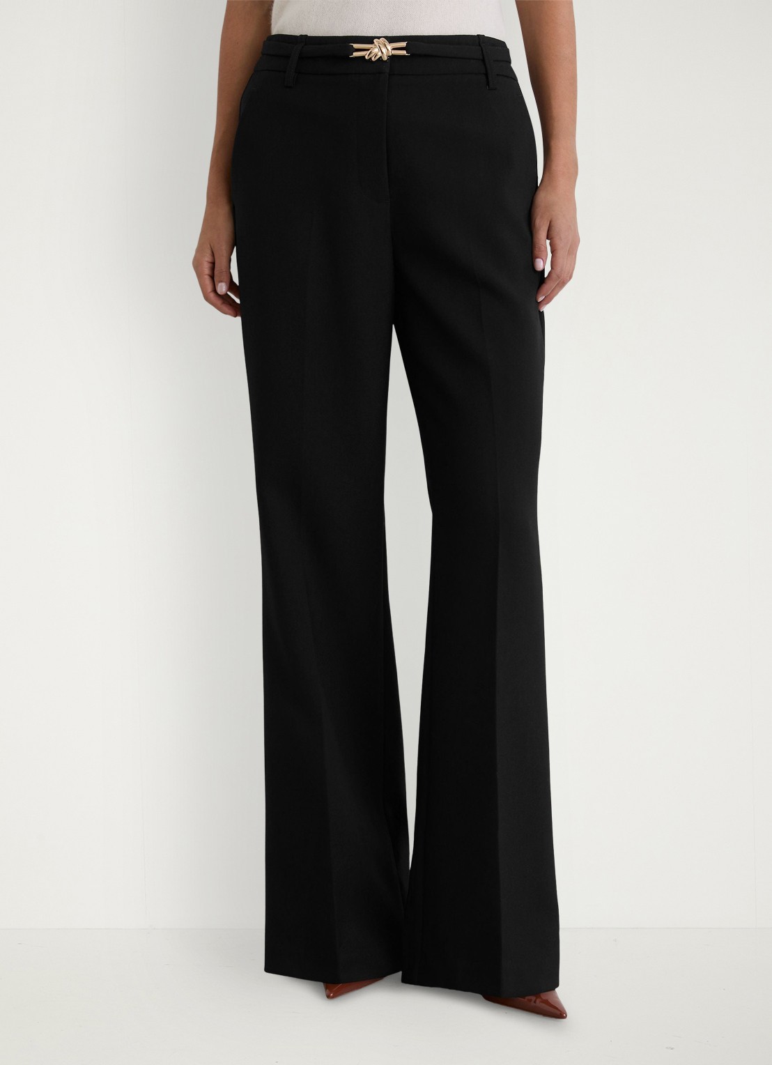 Reiss Leona high waist flared fit pantalon - detail 2 black / zwart