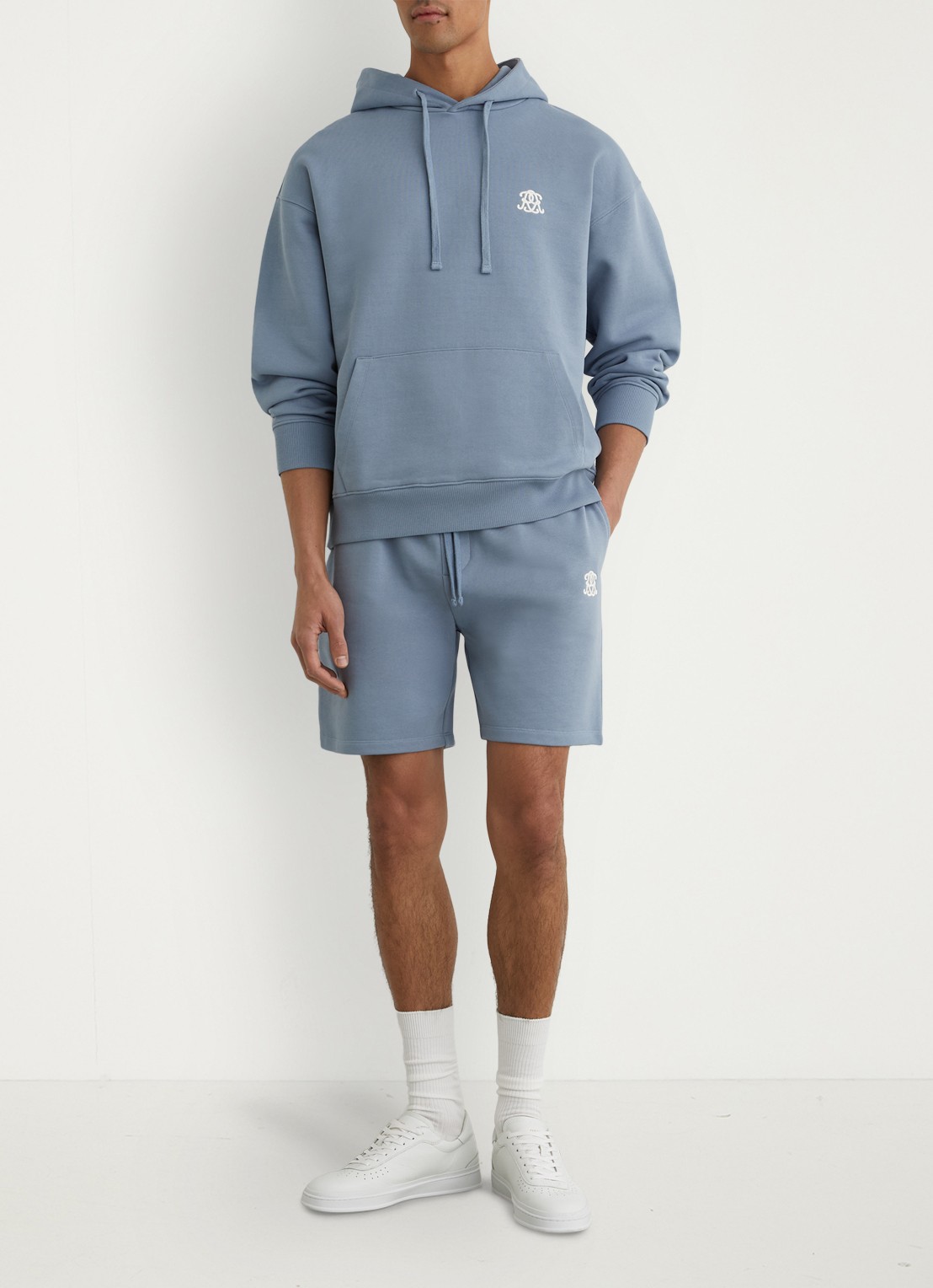 Reiss Levin straight fit korte broek met steekzakken - voorkant 6 staalblauw
