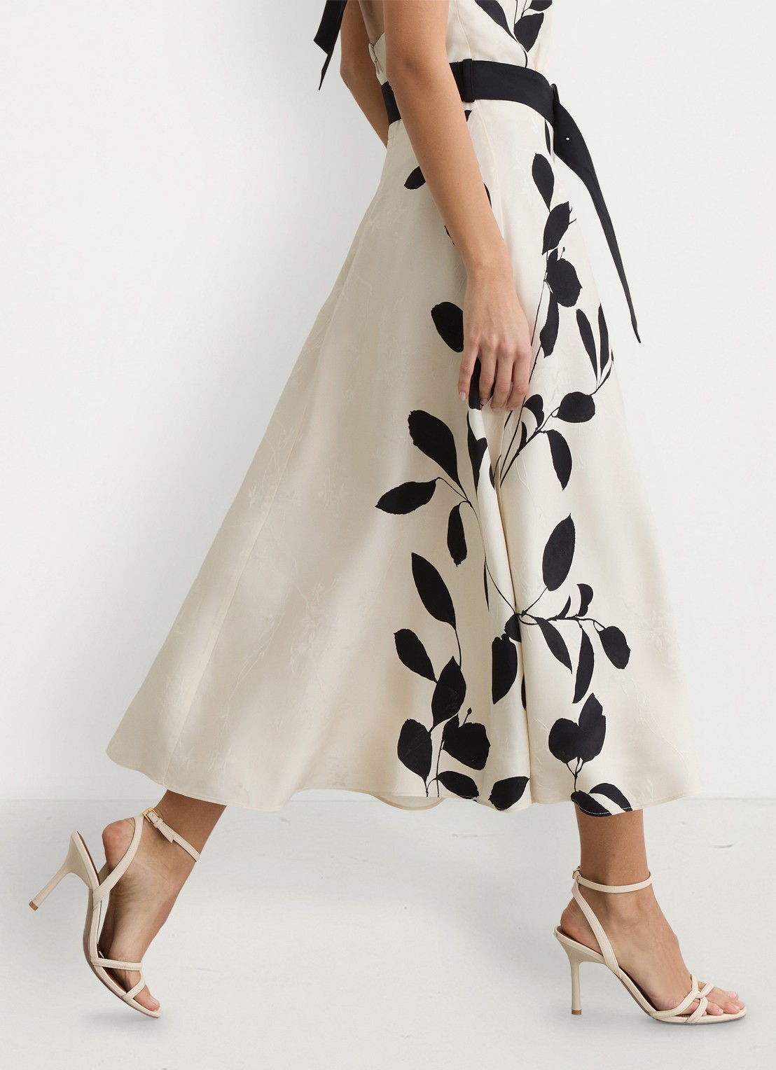 Reiss Libby midi jurk met bloemenprint - detail 4 ivoor