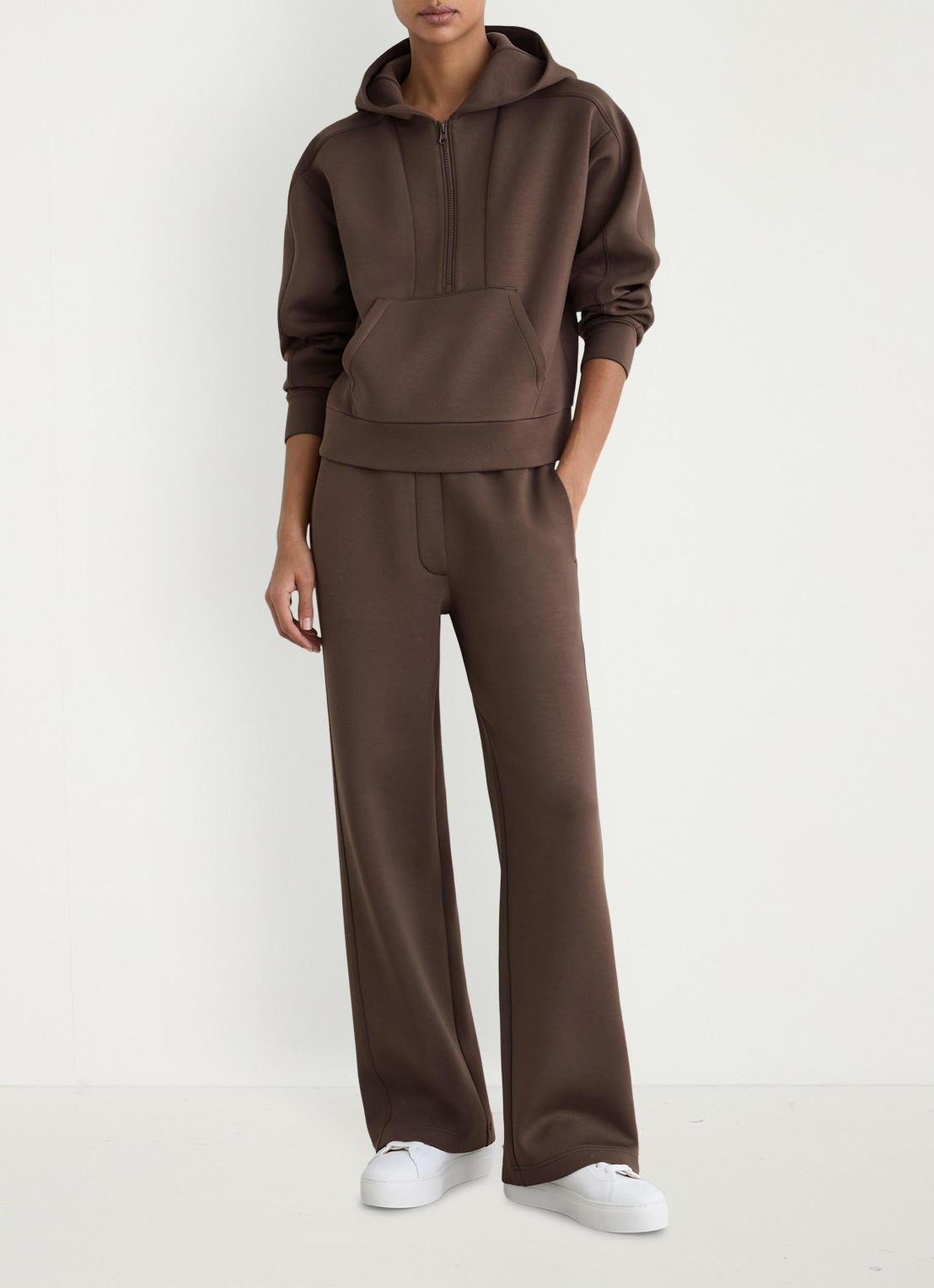 Reiss Lockie hoodie met halve rits - voorkant 2 donkerbruin
