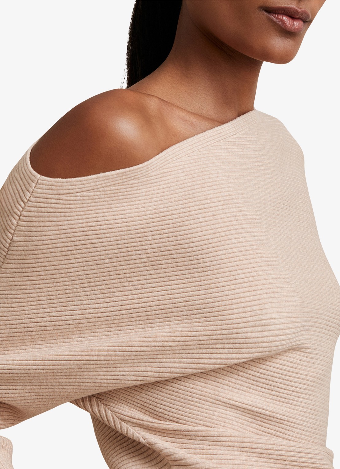 Reiss Lorna fijngebreide trui met asymmetrisch hals - detail 5 beige