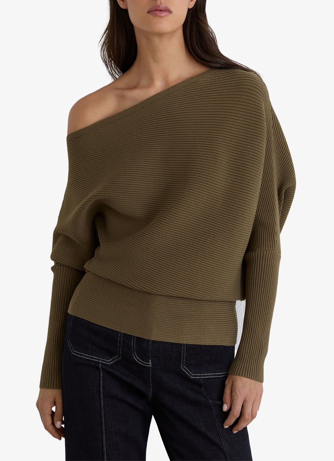 Reiss Lorna fijngebreide trui met asymmetrisch hals - detail khaki