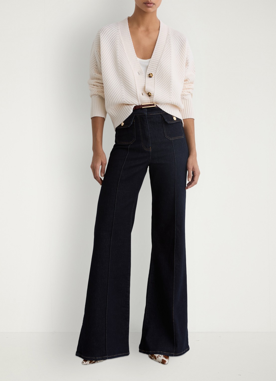 Reiss Lottie grofgebreid vest in kasjmierblend met structuur - voorkant 3 beige