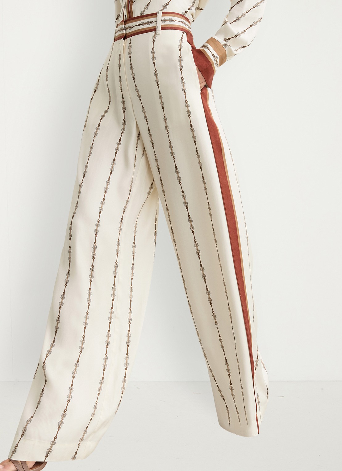 Reiss Lydia high waist wide fit pantalon met print - detail 3 wit
