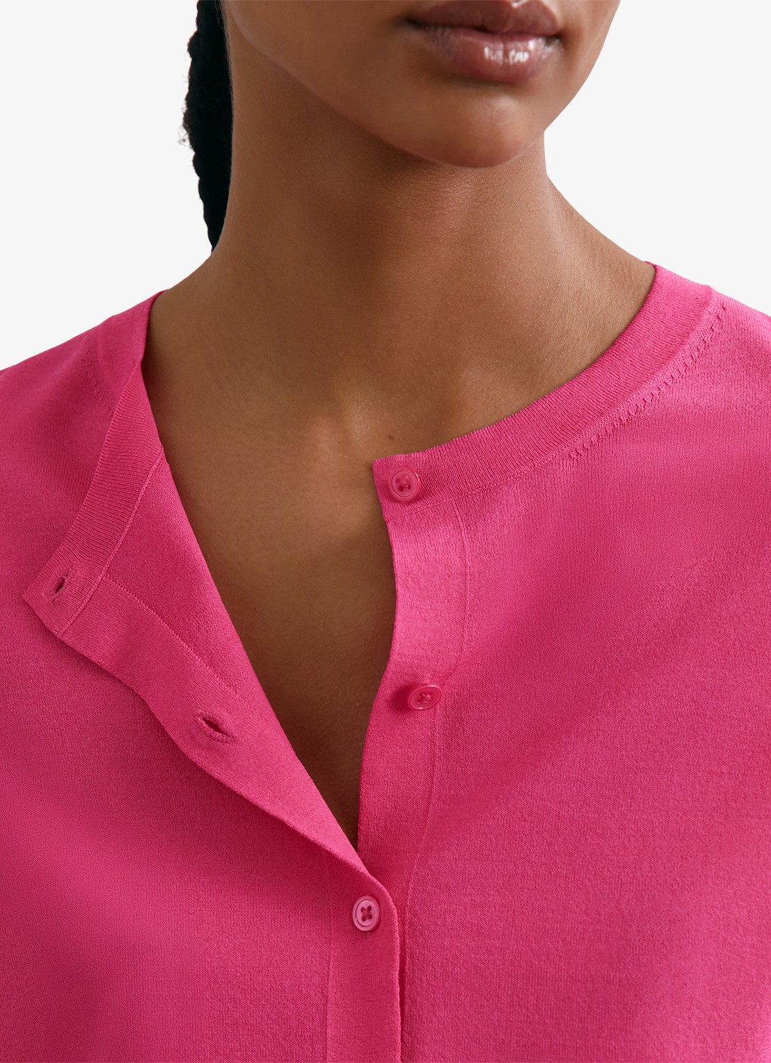 Reiss Mara fijngebreid vest met ronde hals - detail 5 oudroze