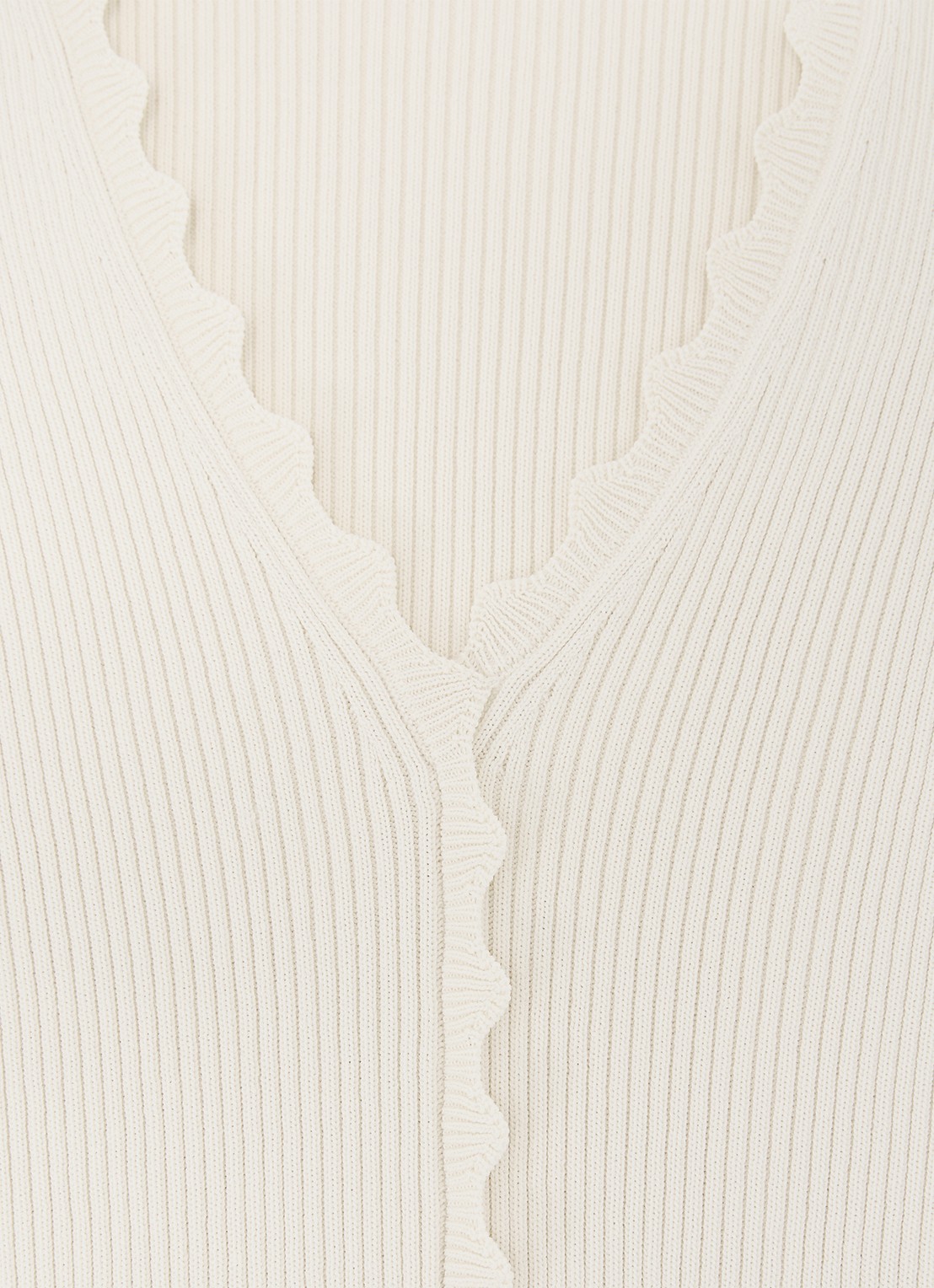 Reiss Marcy ribgebreide top met V-hals - detail 6 wit