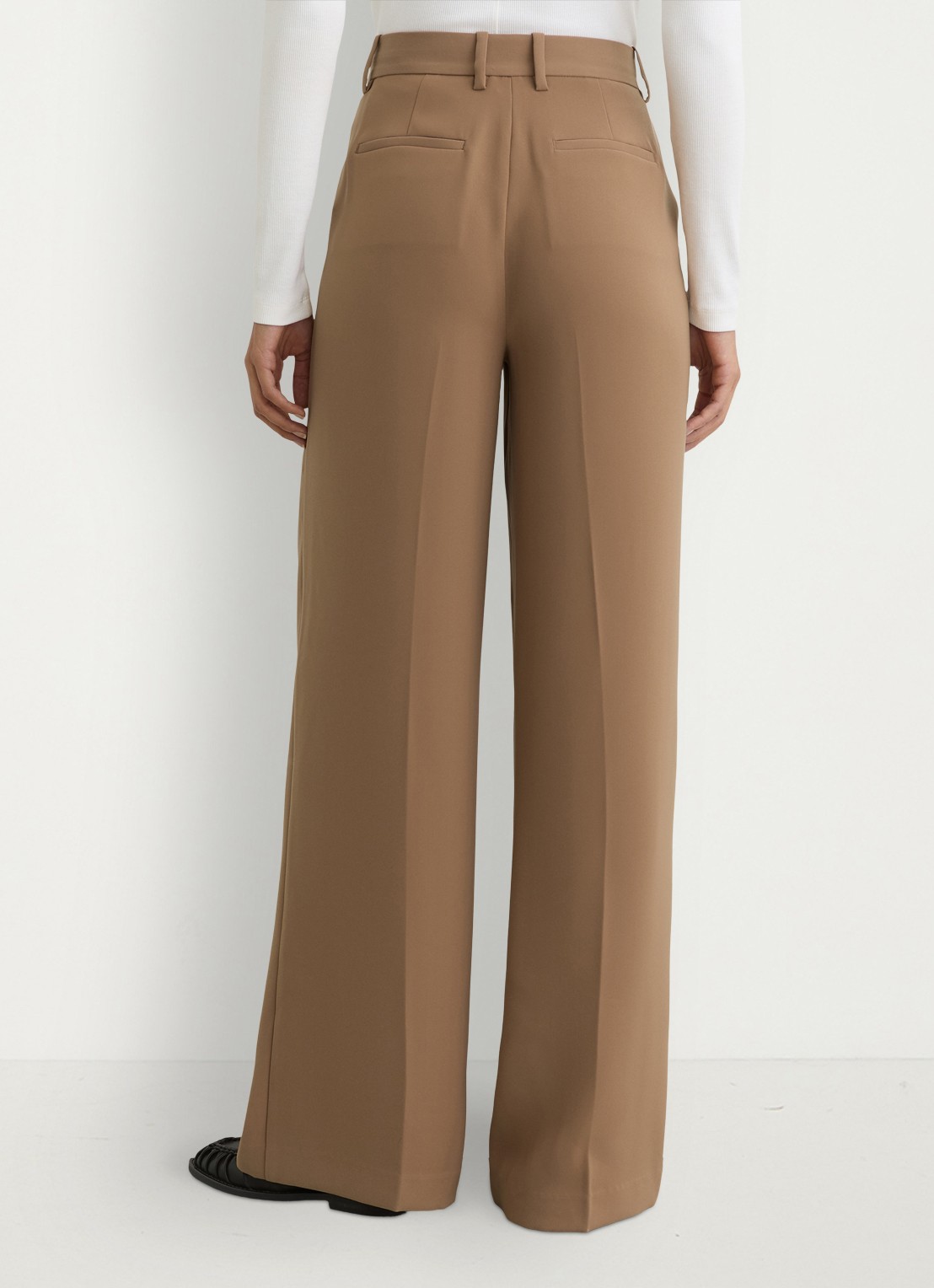 Reiss Margeaux high waist wide fit pantalon met steekzakken - achterkant 4 camel