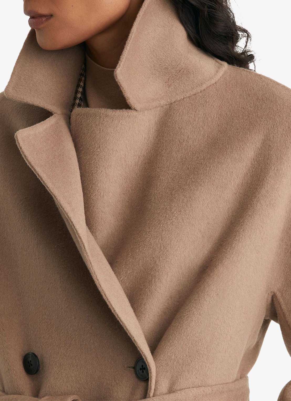 Reiss Marina double-breasted mantel in wolblend - detail 3 camel