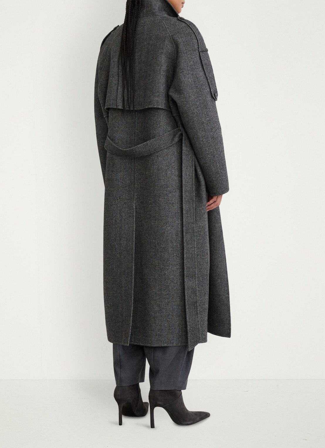 Reiss Martina asymmetrische trenchcoat in wolblend met opstaande kraag - achterkant 7 donkergrijs