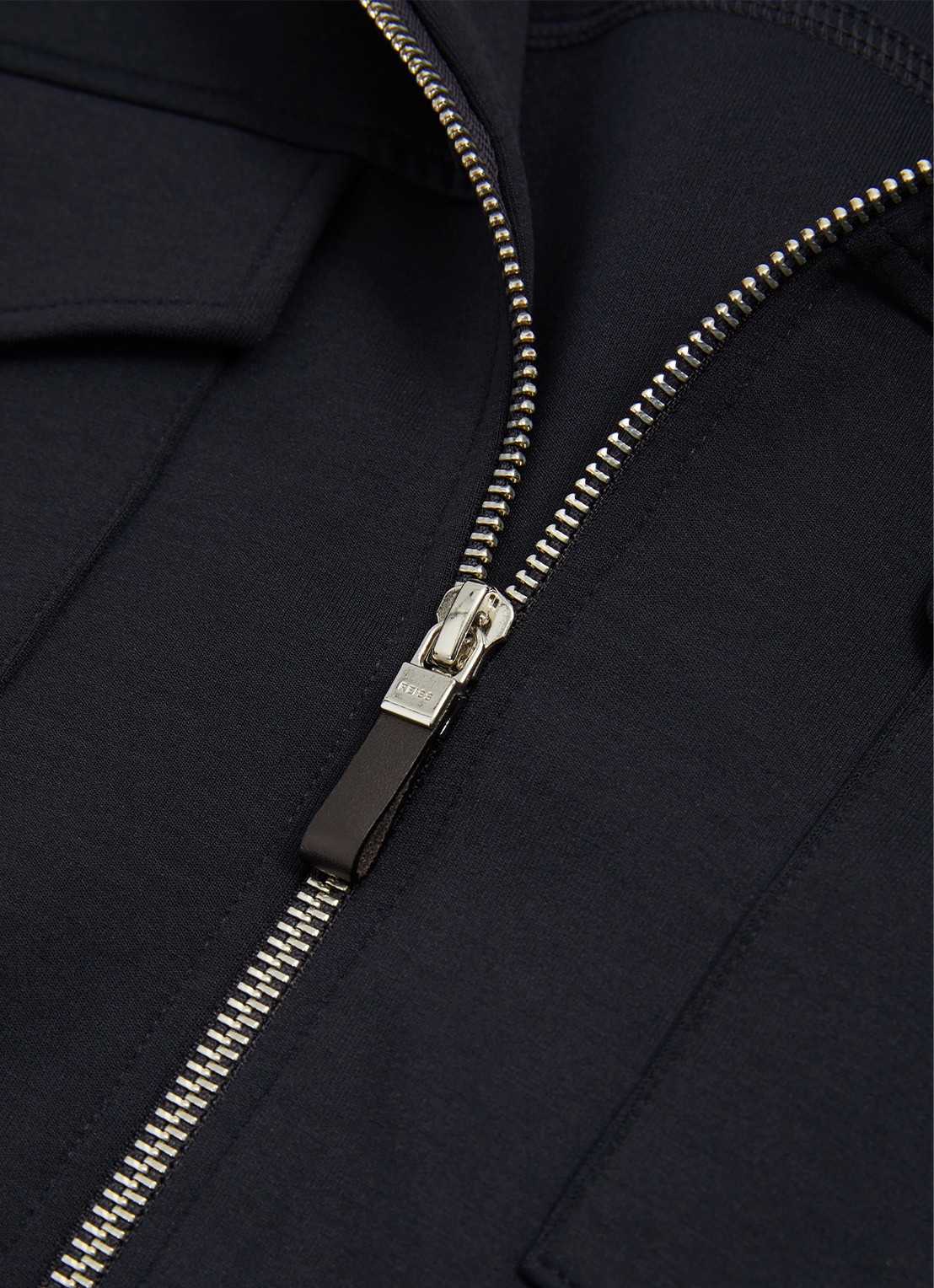 Reiss Medina jack van jersey met borstzakken - detail 2 donkerblauw