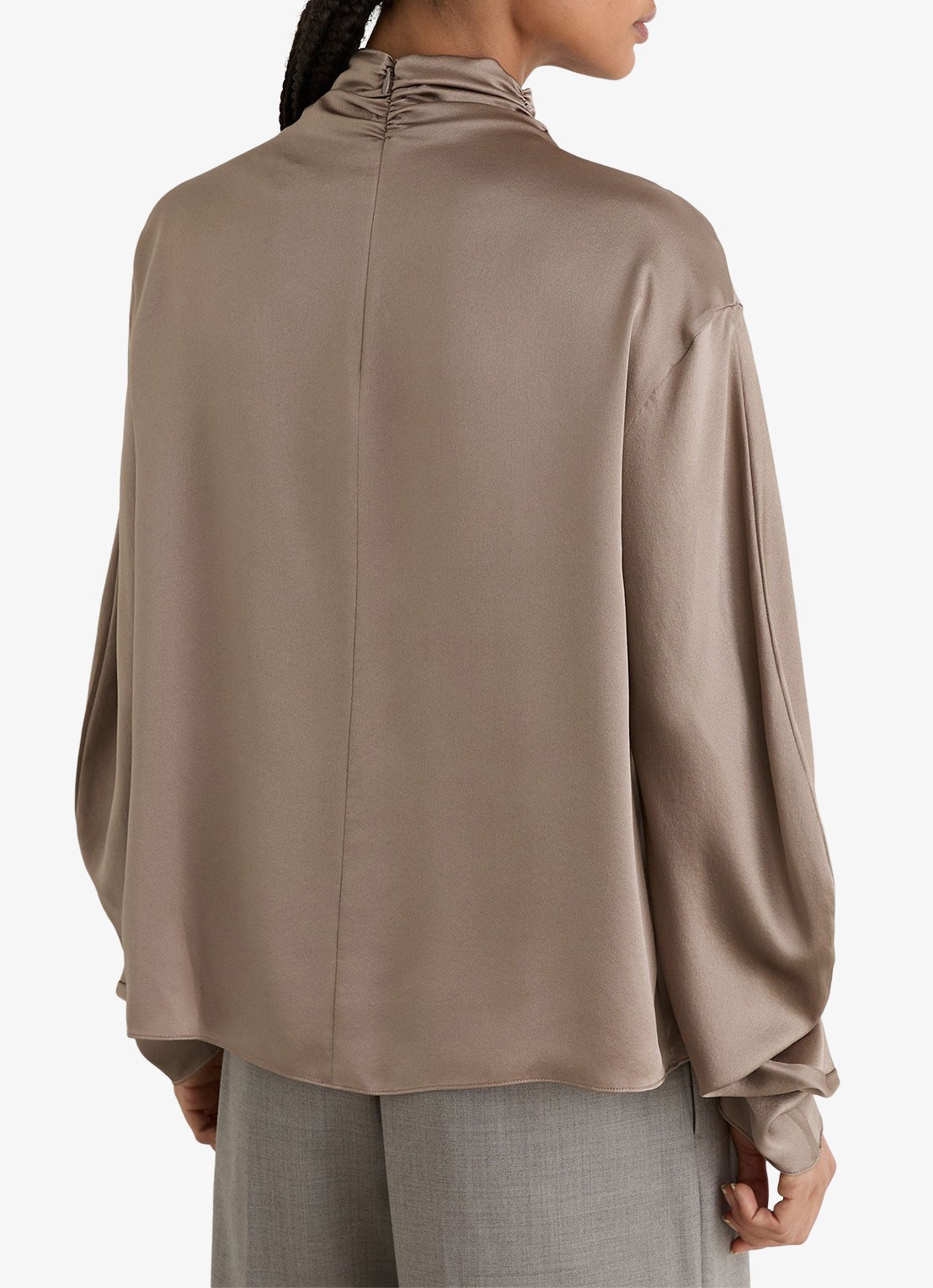 Reiss Meena top van zijde met col - achterkant 5 donkerbeige