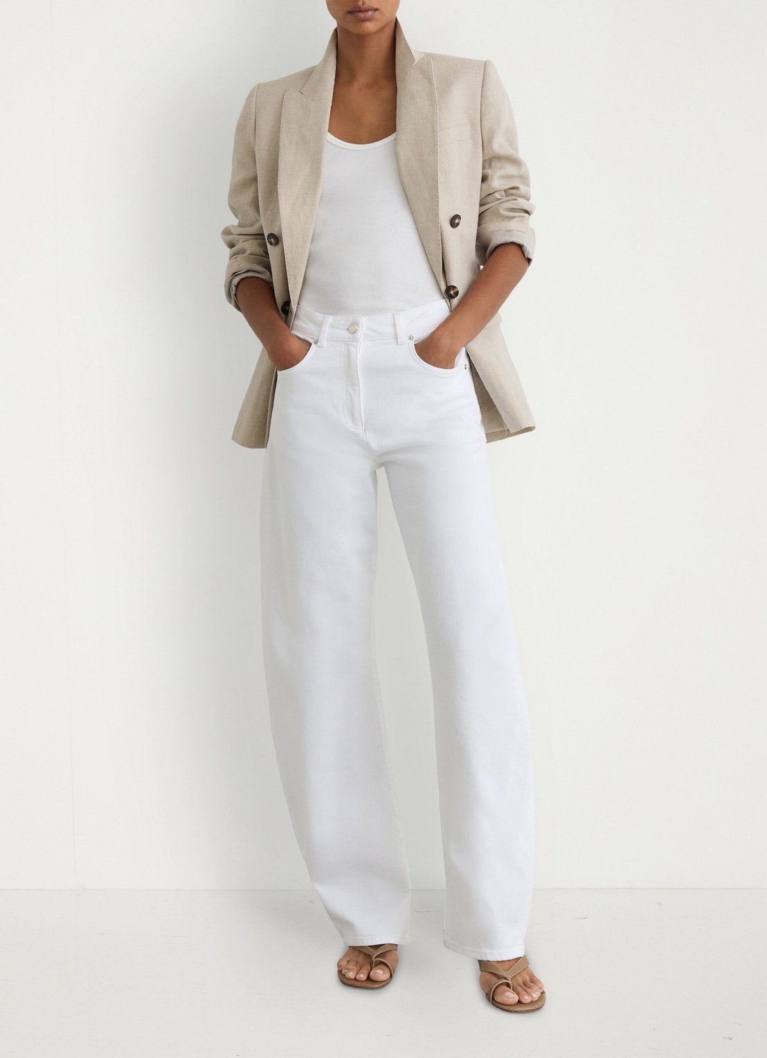Reiss Mia sandalette van leer  - detail 2 beige