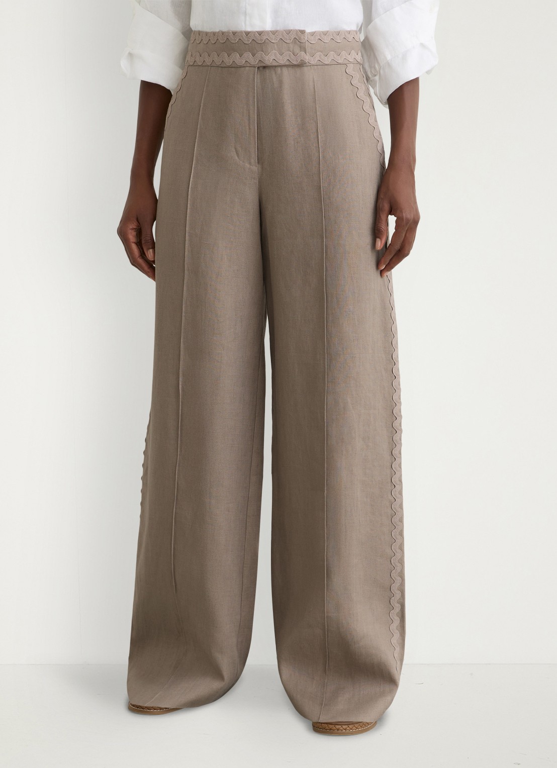 Reiss Mila high waist wide fit pantalon van linnen - detail 4 beige