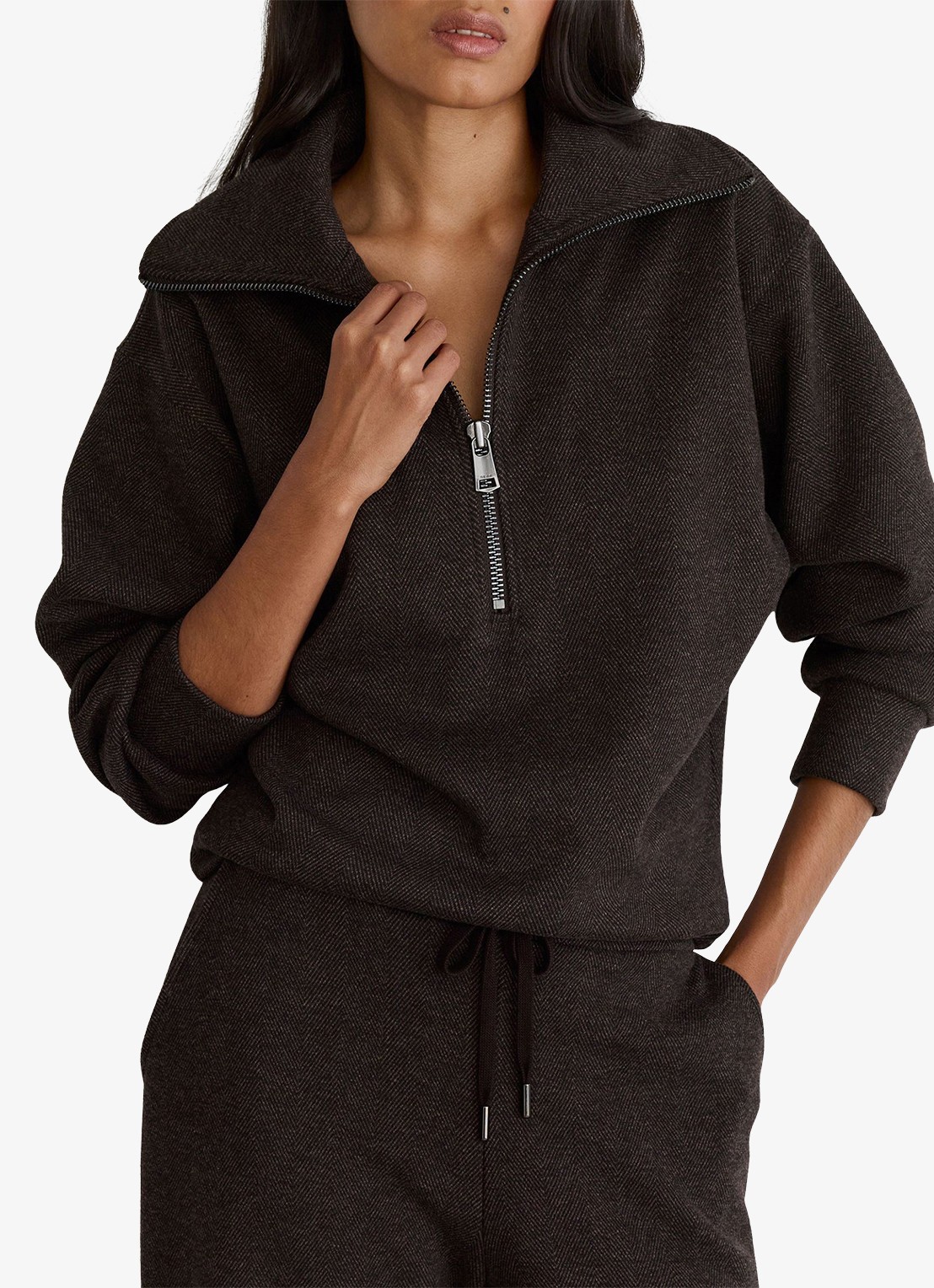 Reiss Mina sweater met halve rits  - detail 3 donkerbruin