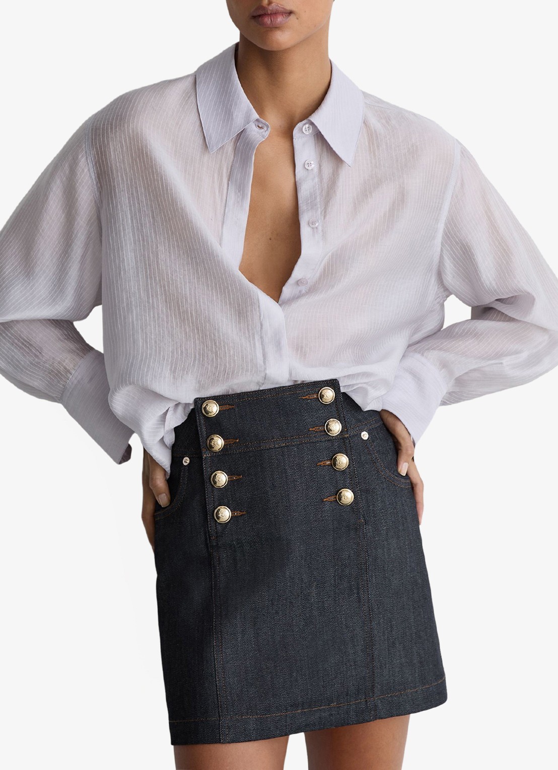 Reiss Mini rok met sierknopen - detail 3 donkerblauw