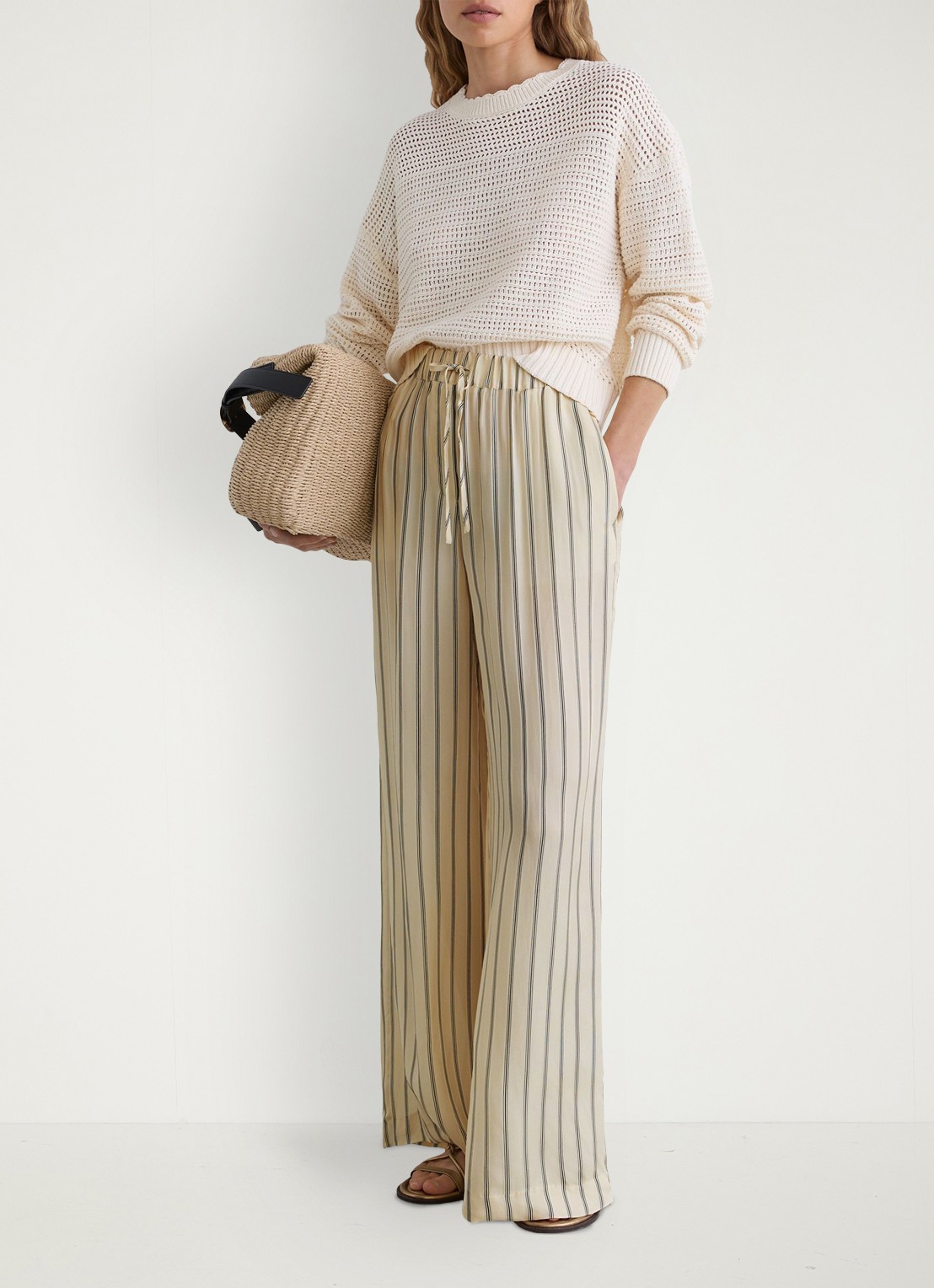 Reiss Minnie high waist wide fit pantalon met streepprint - voorkant 5 creme