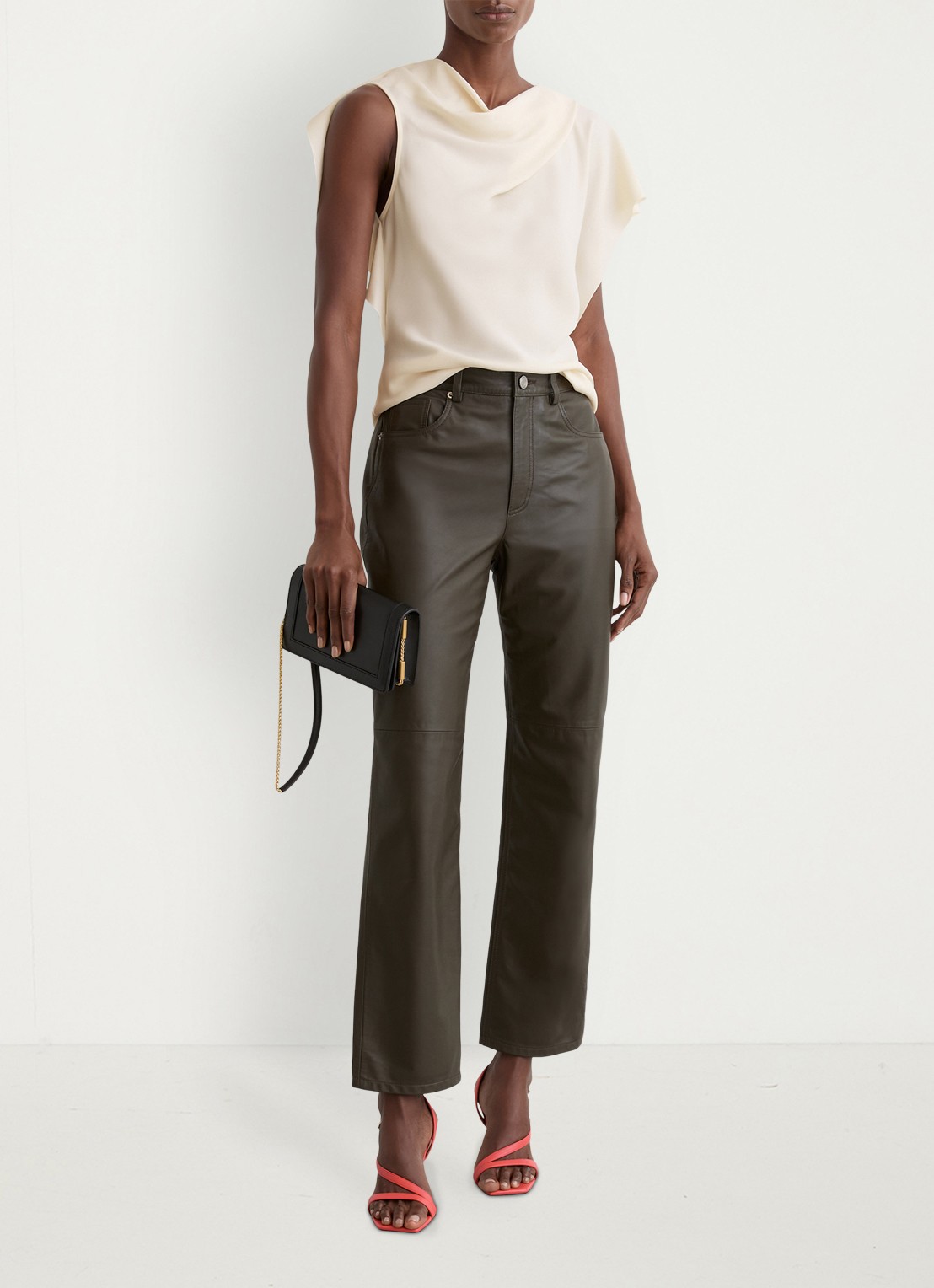 Reiss Natalie top met gedrapeerd detail - voorkant 6 beige