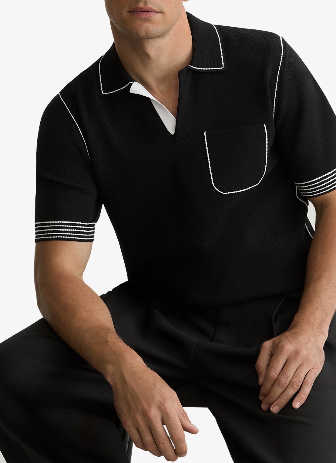 Reiss Newbury regular fit polo met borstzak  - detail 2 black / zwart