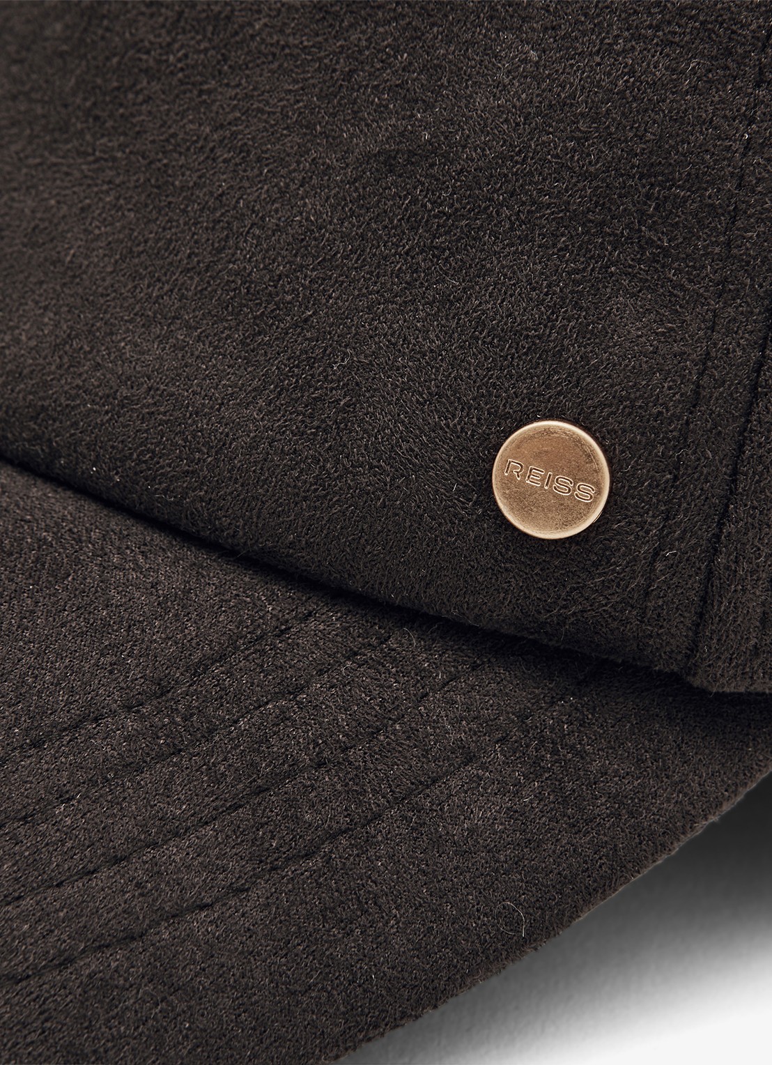 Reiss Nicky pet met logo - detail 2 donkerbruin