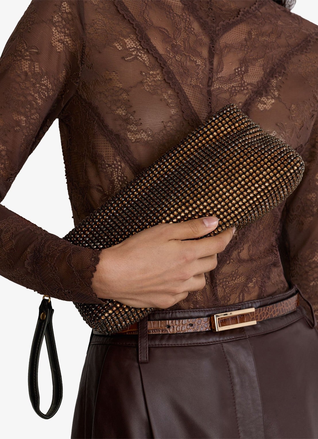 Reiss Olga clutch met kristallen details - voorkant 7 chocoladebruin