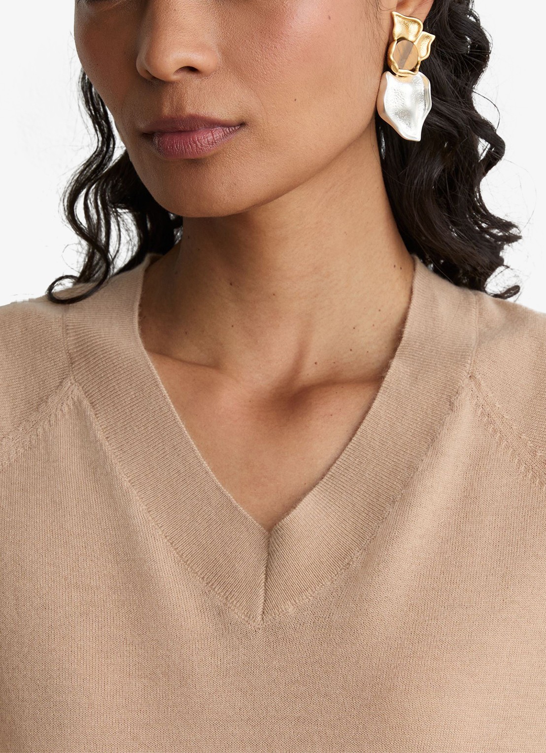 Reiss Paris fijngebreide pullover in merino wolblend - detail 6 camel