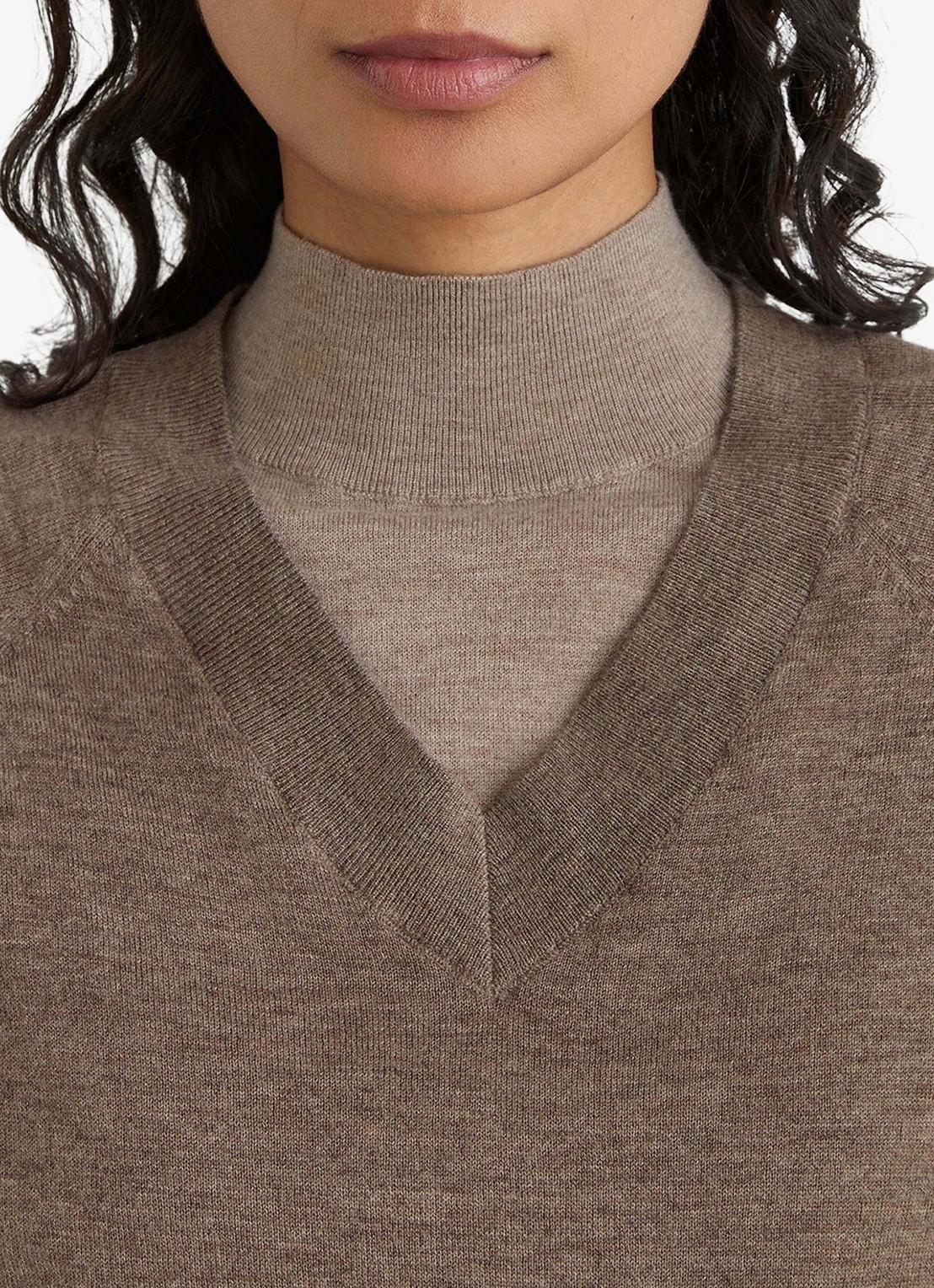 Reiss Paris fijngebreide pullover in merino wolblend - detail 5 zand