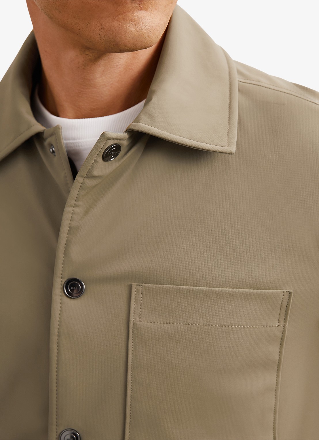Reiss Parker gewatteerd regular fit overhemd met borstzak - detail 7 olijfgroen