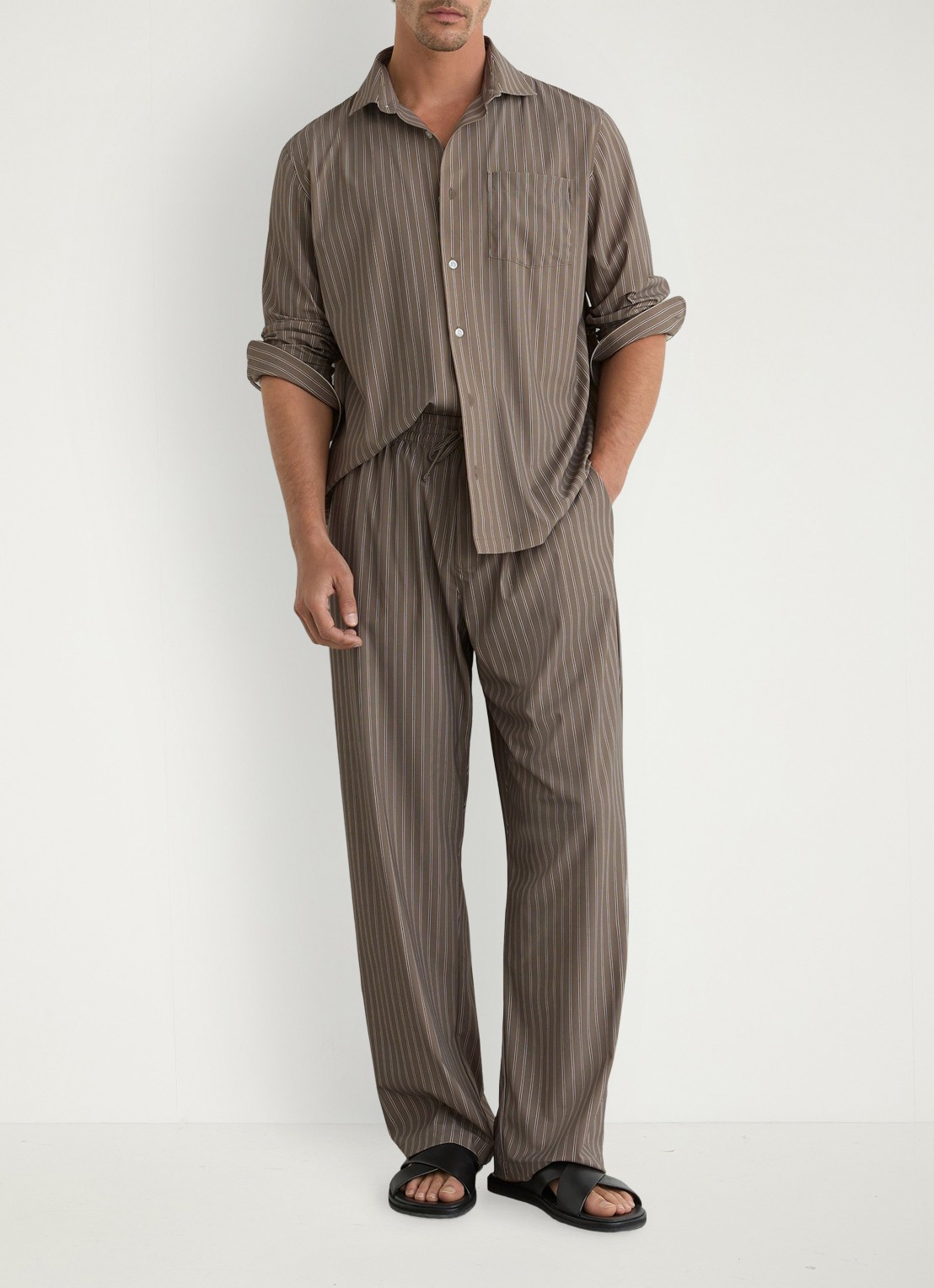 Reiss Peake regular fit overhemd met streepprint - voorkant 7 taupe