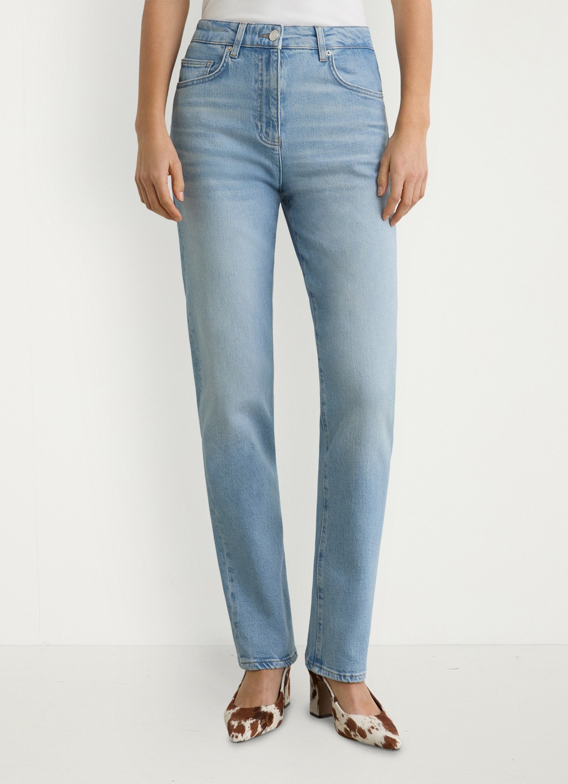 Reiss Petit Aubrey high waist straight leg jeans met medium wassing - detail 2 lichtblauw