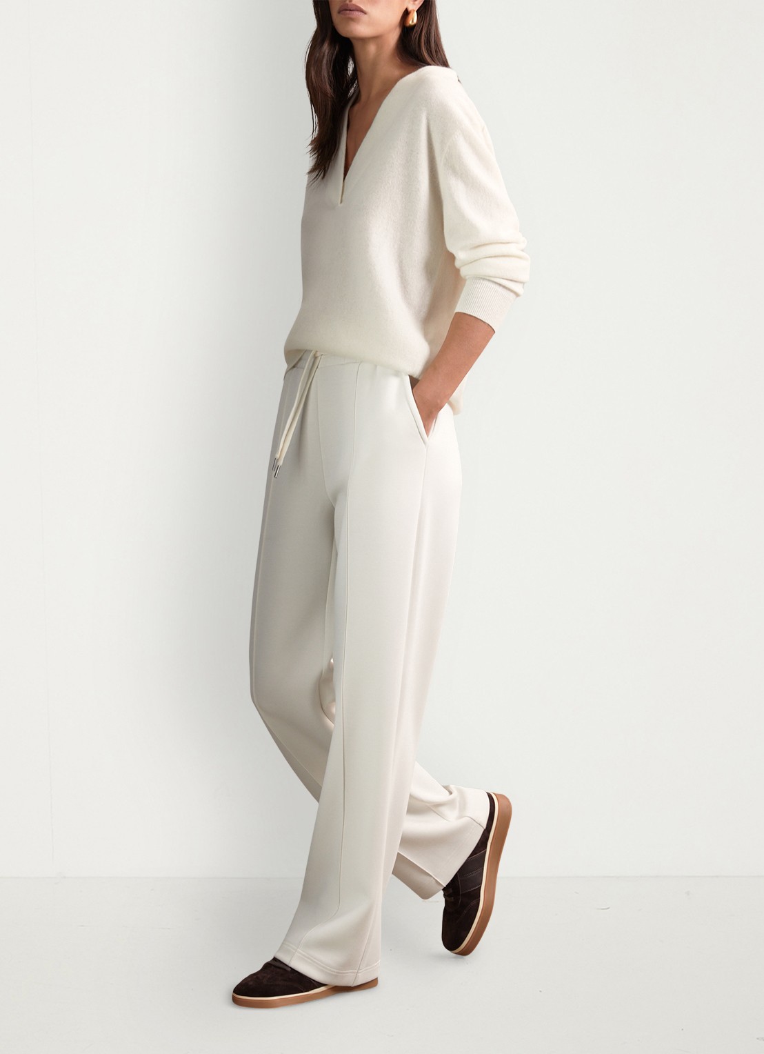 Reiss Petite high waist straight fit joggingbroek met steekzakken - detail 3 wit