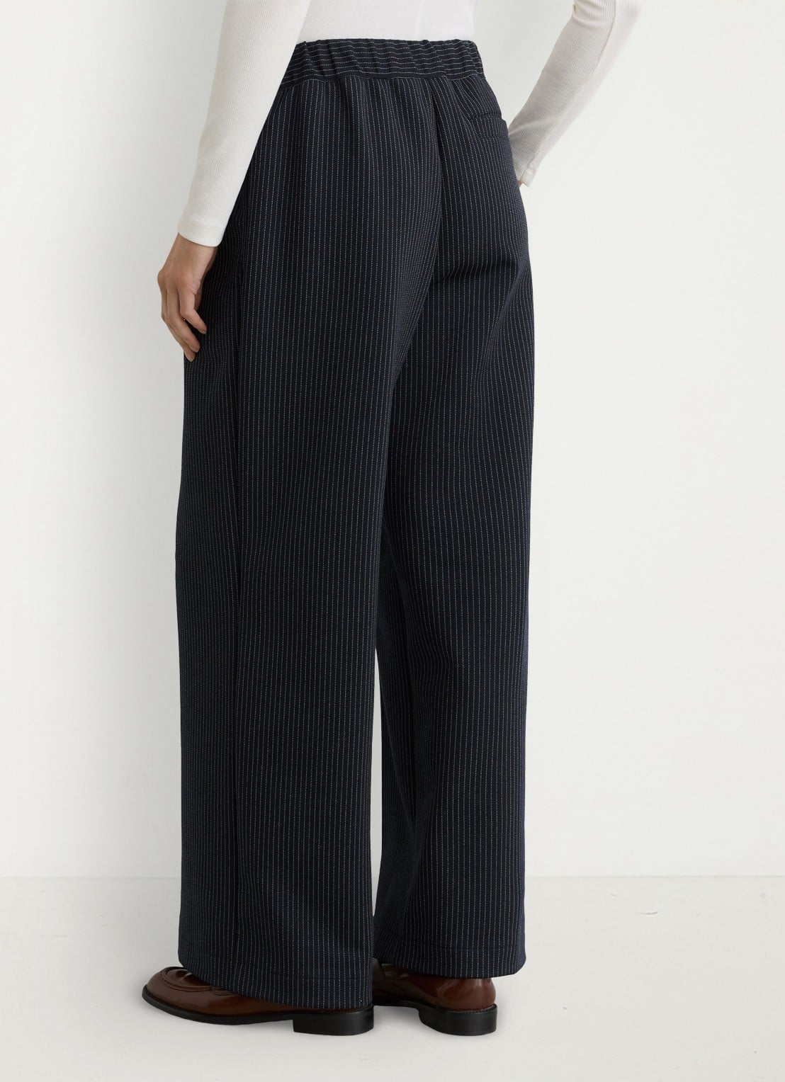 Reiss Petite high waist wide fit pantalon met streepprint - achterkant 7 donkerblauw