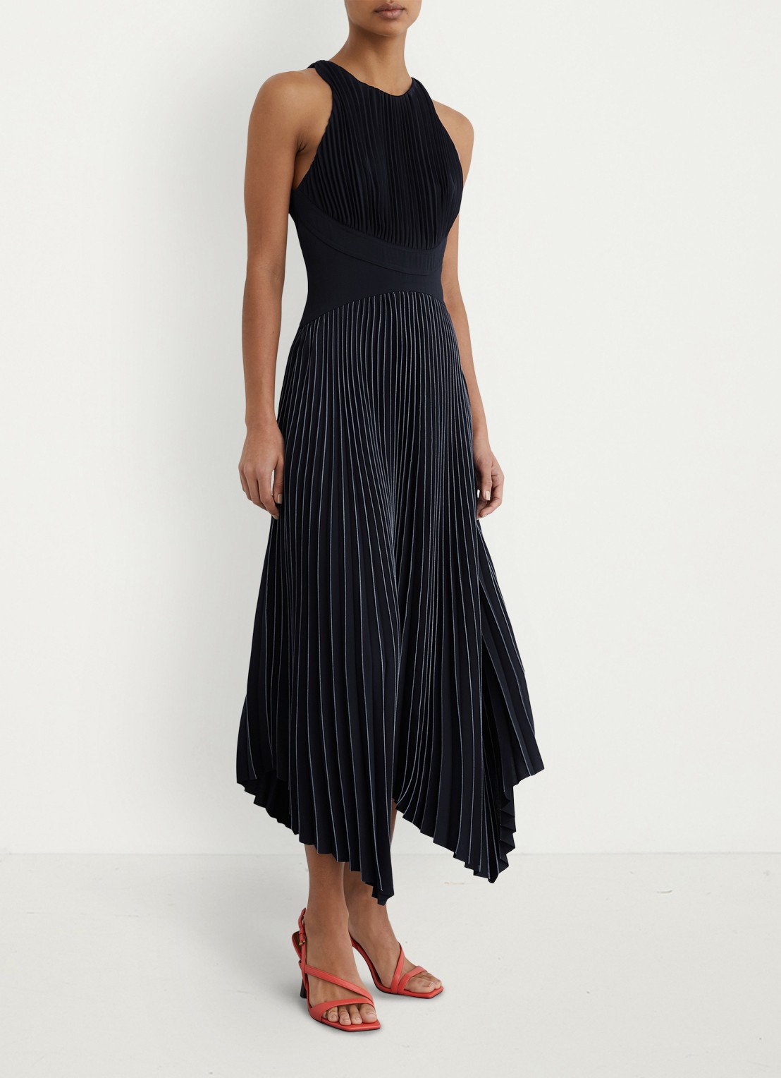 Reiss Petite Rachel midi jurk met plooien - voorkant 5 donkerblauw