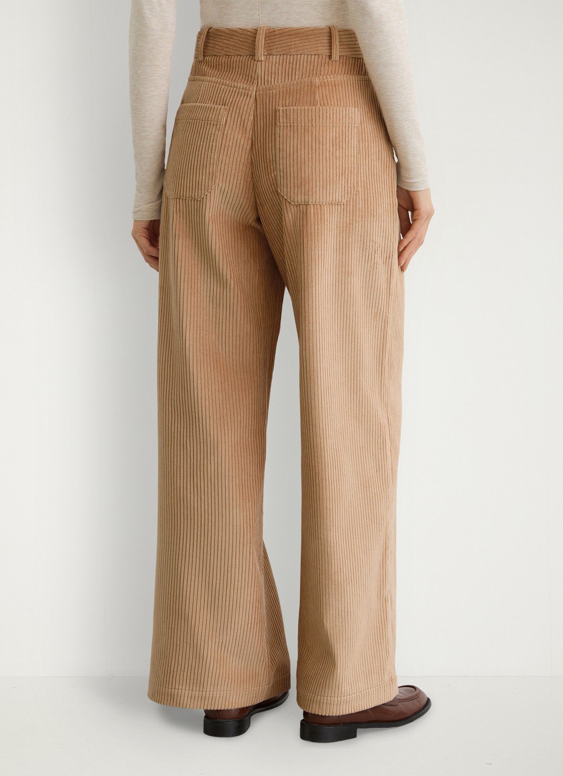 Reiss Petite Stanton high waist wide fit pantalon van corduroy - achterkant 6 camel