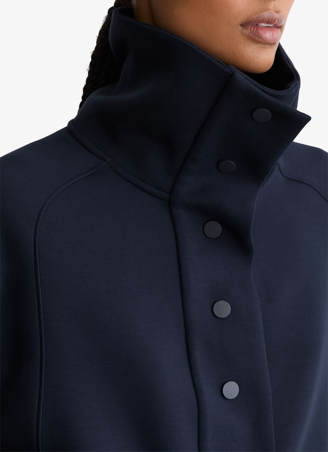 Reiss Phoebe mouwloze top met opstaande kraag - detail 2 navy / blauw