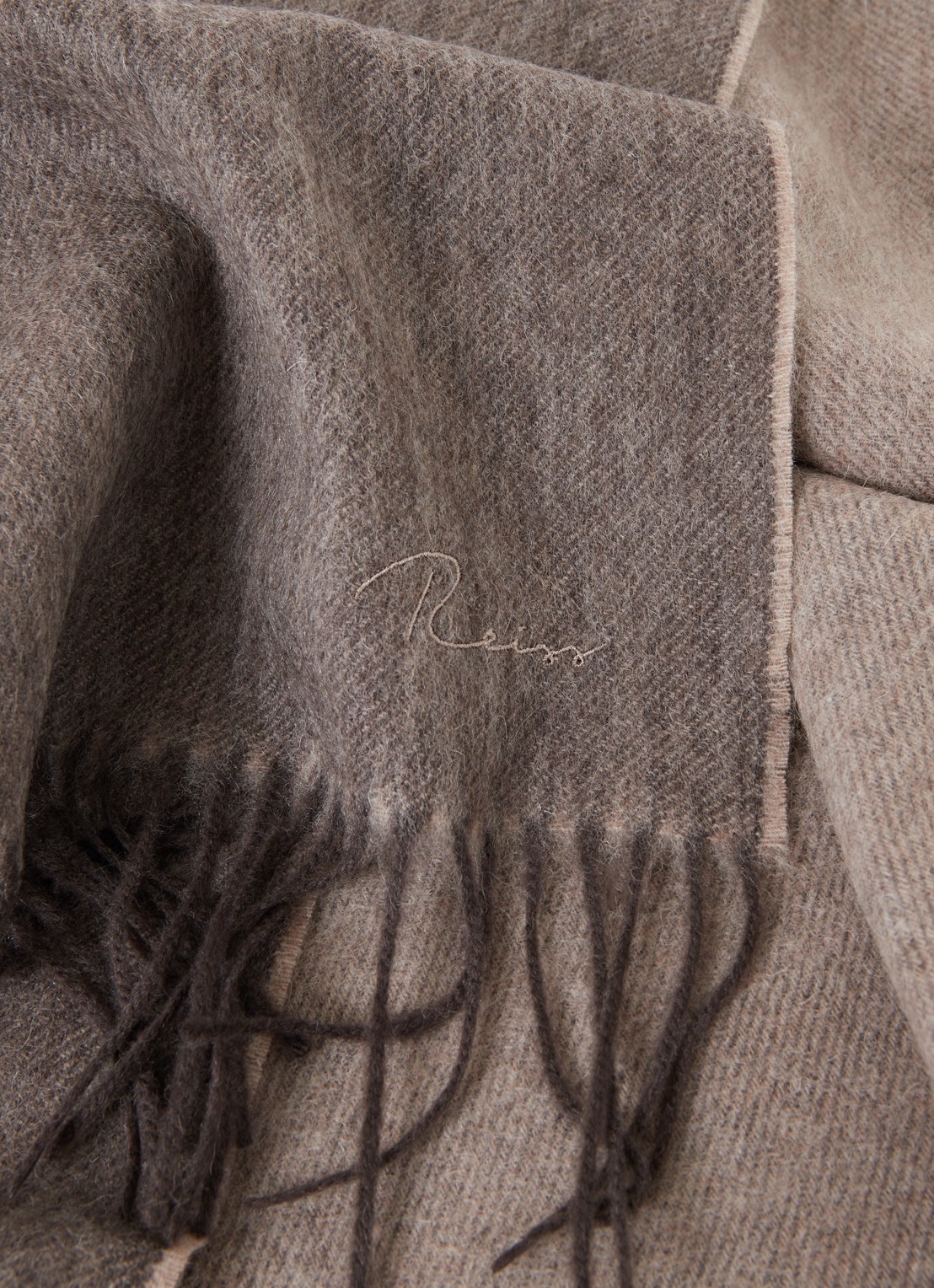 Reiss Picton sjaal in kasjmierblend 185 x 45 cm - detail lichtbruin