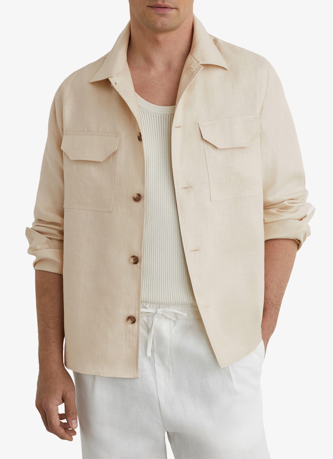 Reiss Polasio overshirt van linnen met borstzakken - detail 4 stone / beige