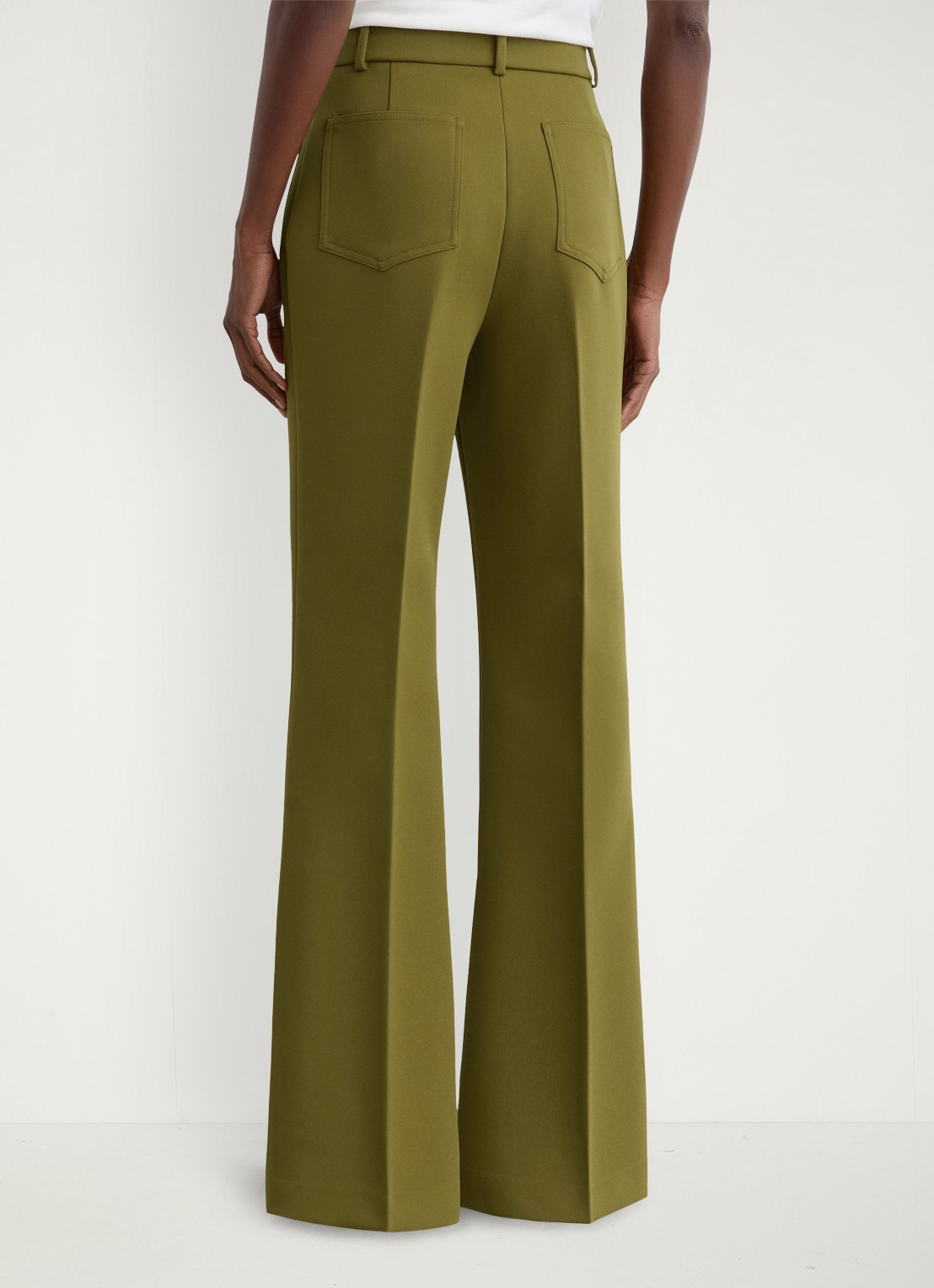Reiss Priya high waist flared pantalon met steekzakken - achterkant 6 groen
