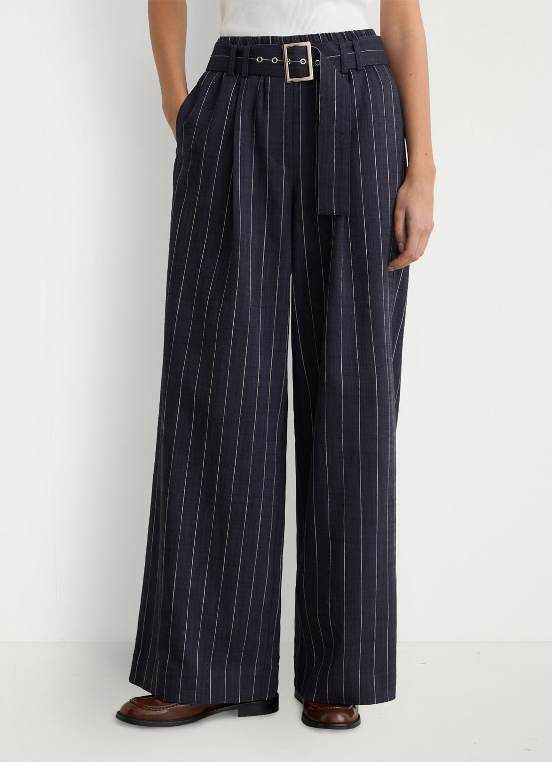 Reiss Rae high waist wide fit pantalon met krijtstreep - detail 4 donkerblauw