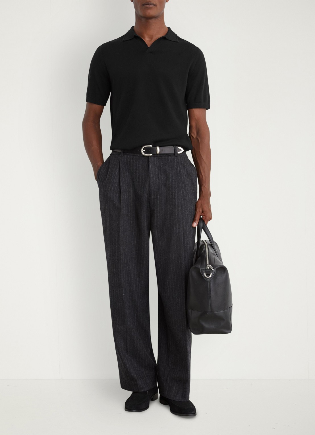 Reiss Regular fit fijngebreide polo van wol - voorkant 5 black / zwart