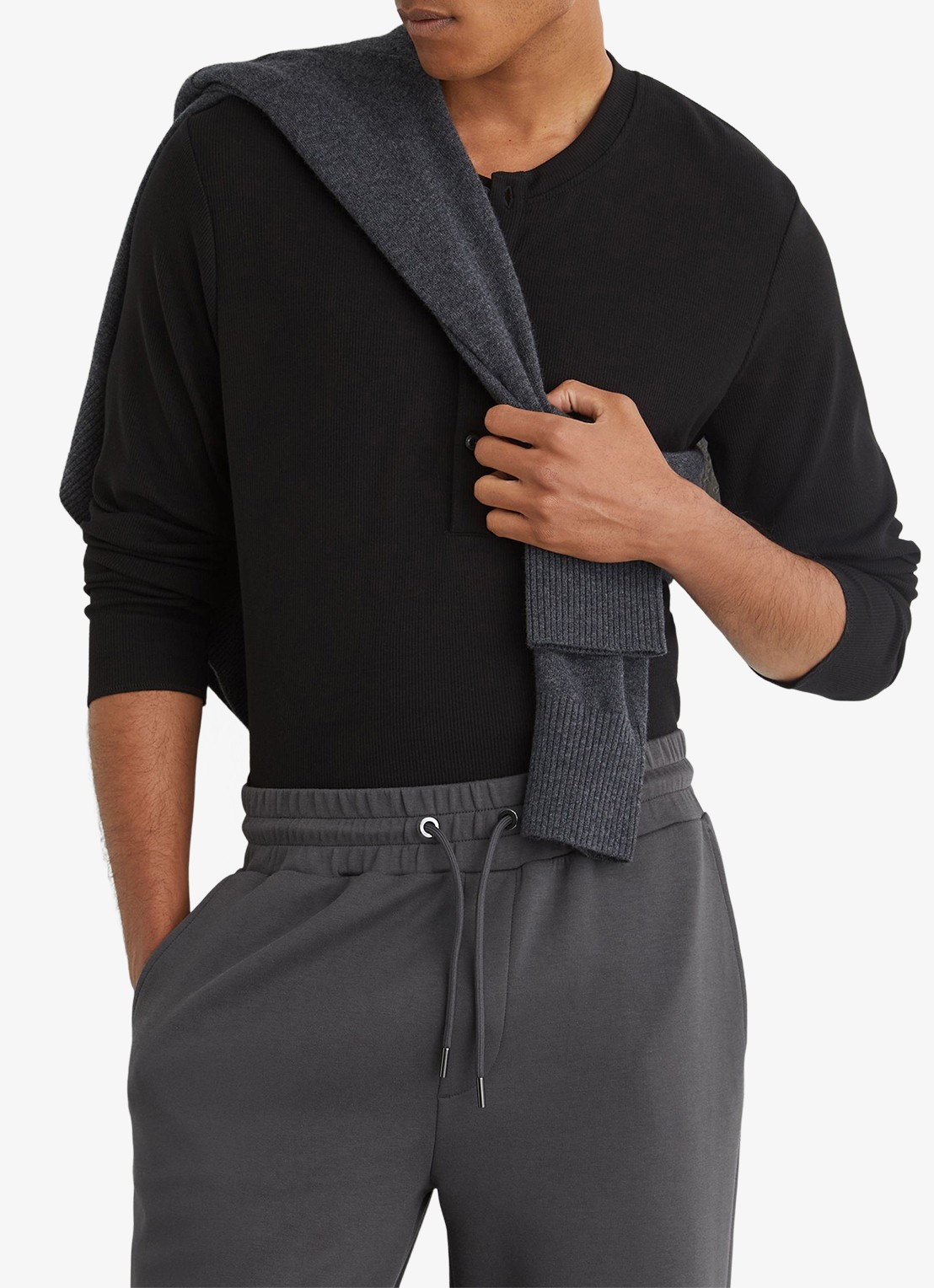 Reiss Rivo straight fit joggingbroek met steekzakken - detail 4 donkergrijs