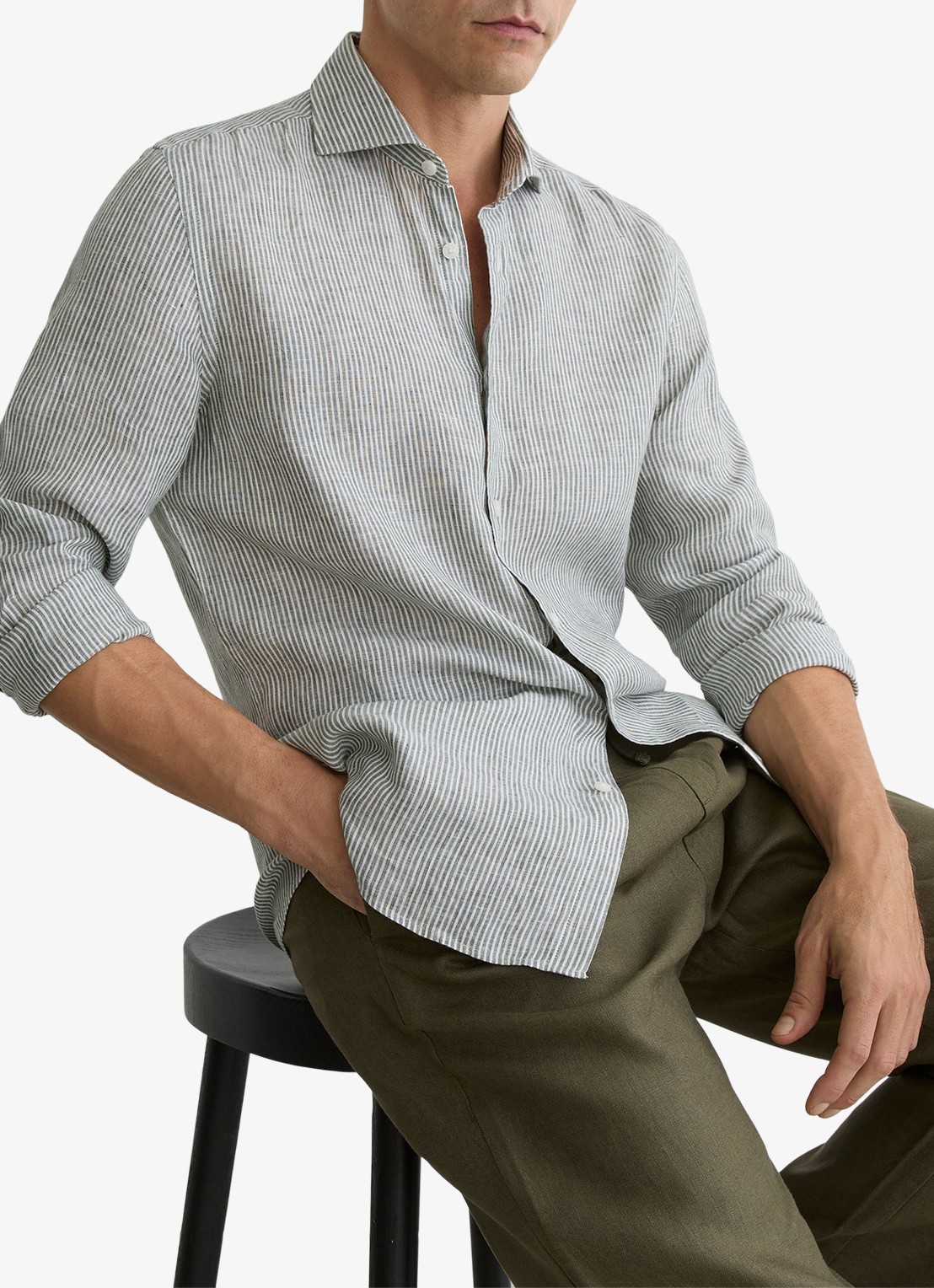 Reiss Ruban regular fit overhemd van linnen met streepprint - detail 4 donkerkhaki