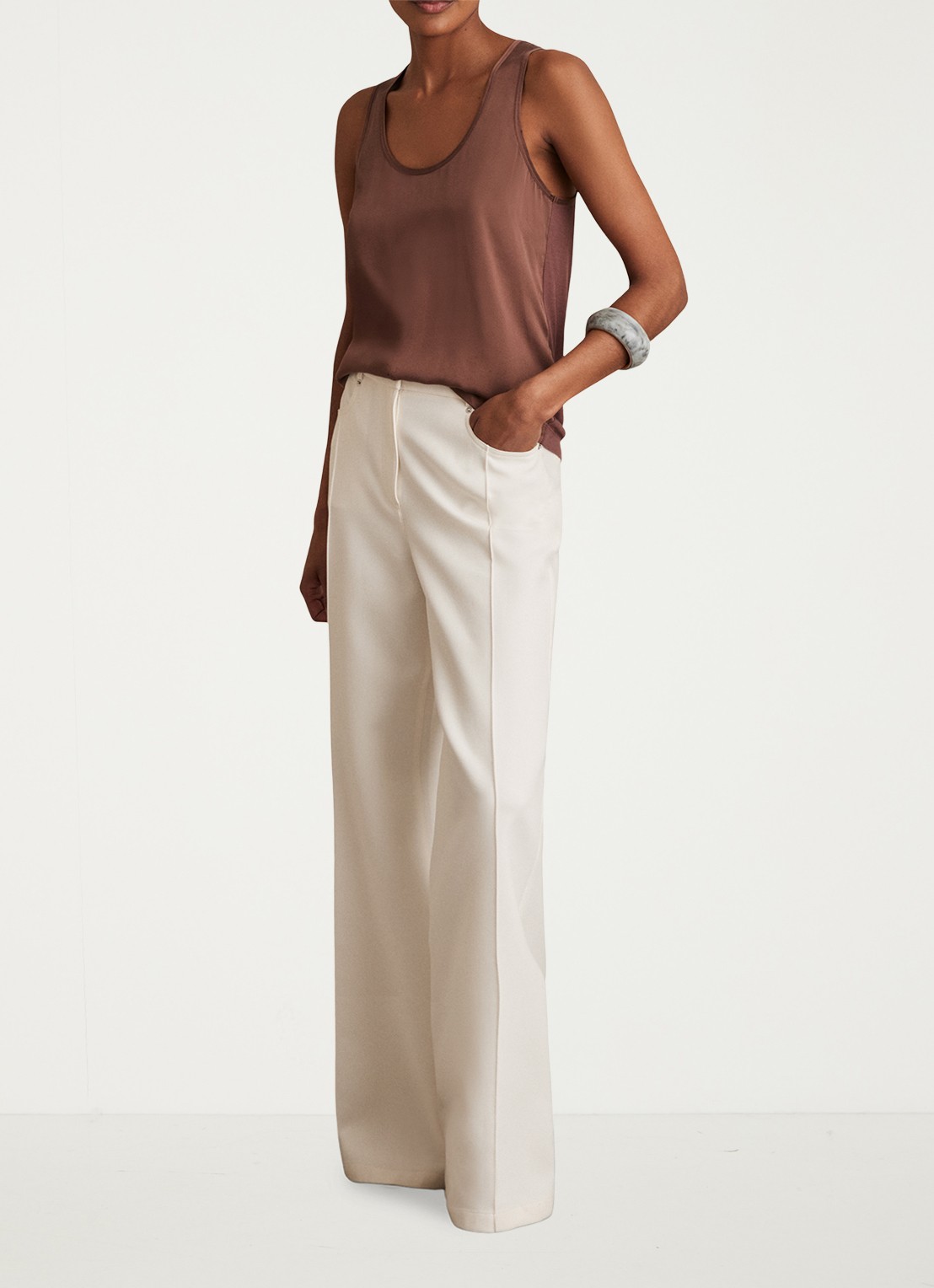 Reiss Ruby top van zijde - voorkant 4 taupe