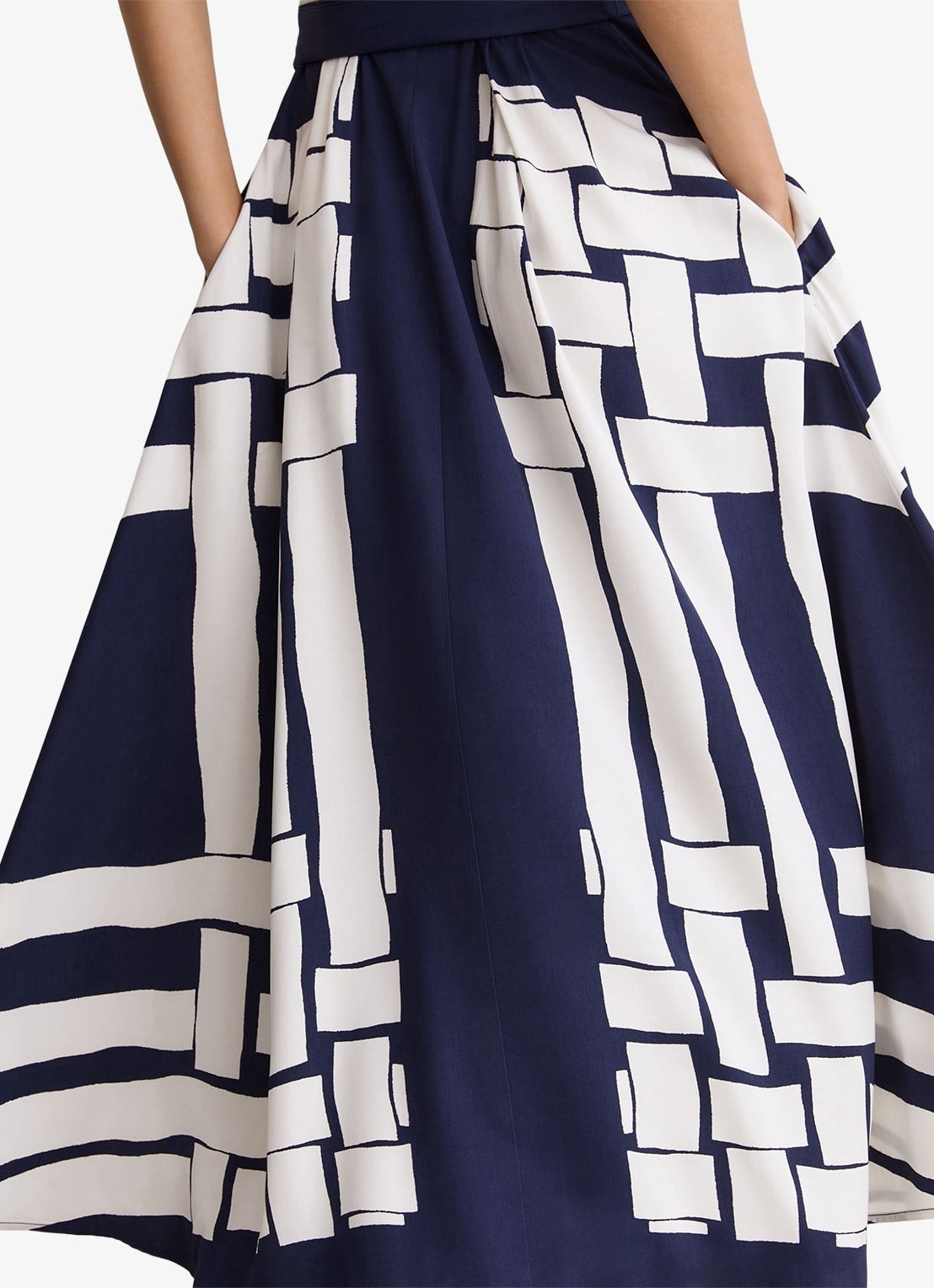Reiss Samira midi jurk met print en strikceintuur - detail 3 navy / ivoor