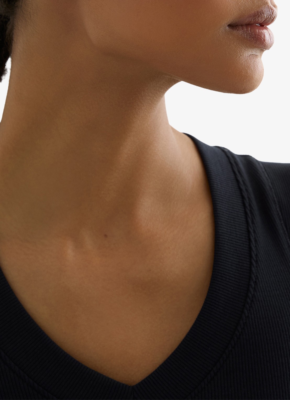 Reiss SANDY Stretch-Cotton Rib Ruched V-Neck Vest - detail 2 blauw