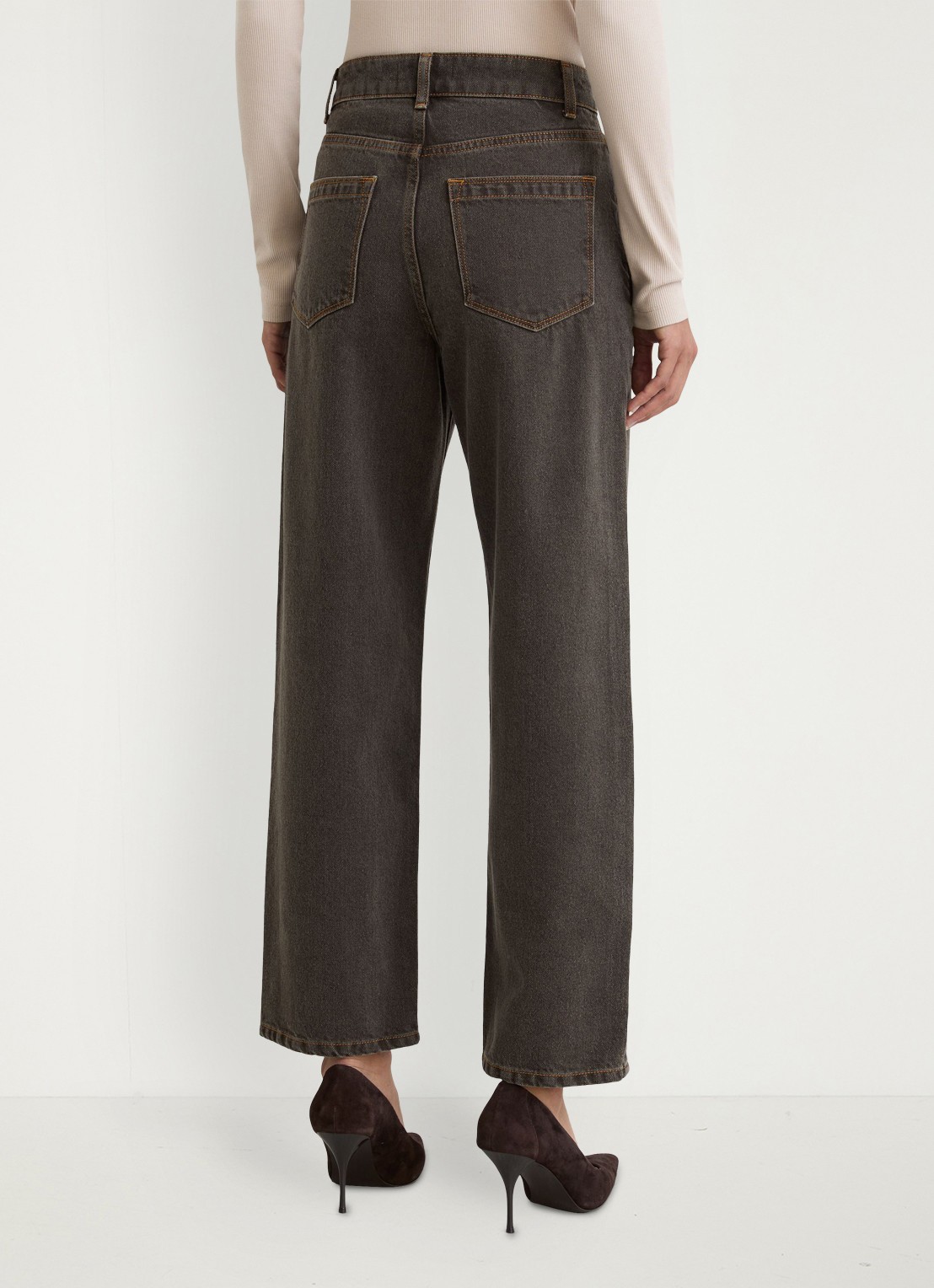 Reiss Selin mid waist straight leg jeans met gekleurde wassing - achterkant 4 bruin