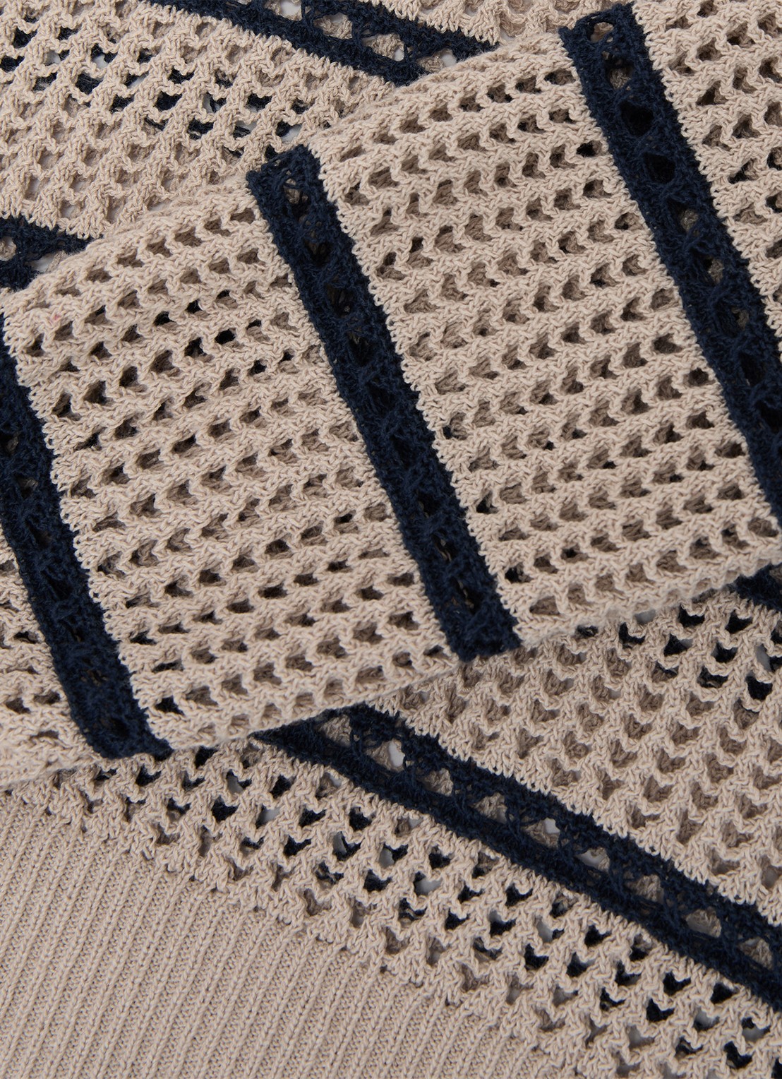 Reiss Skylar grofgebreide trui met streepprint - detail 3 creme